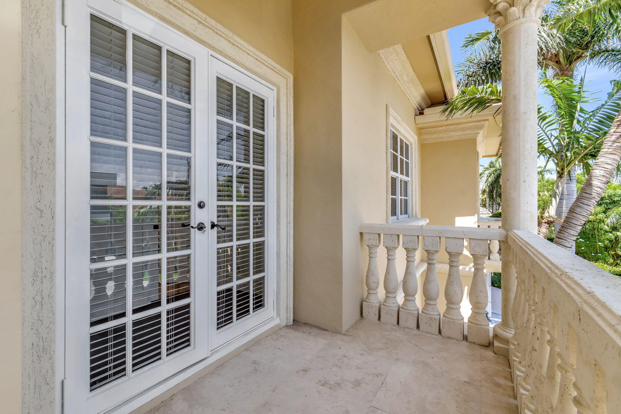953 Banyan Drive