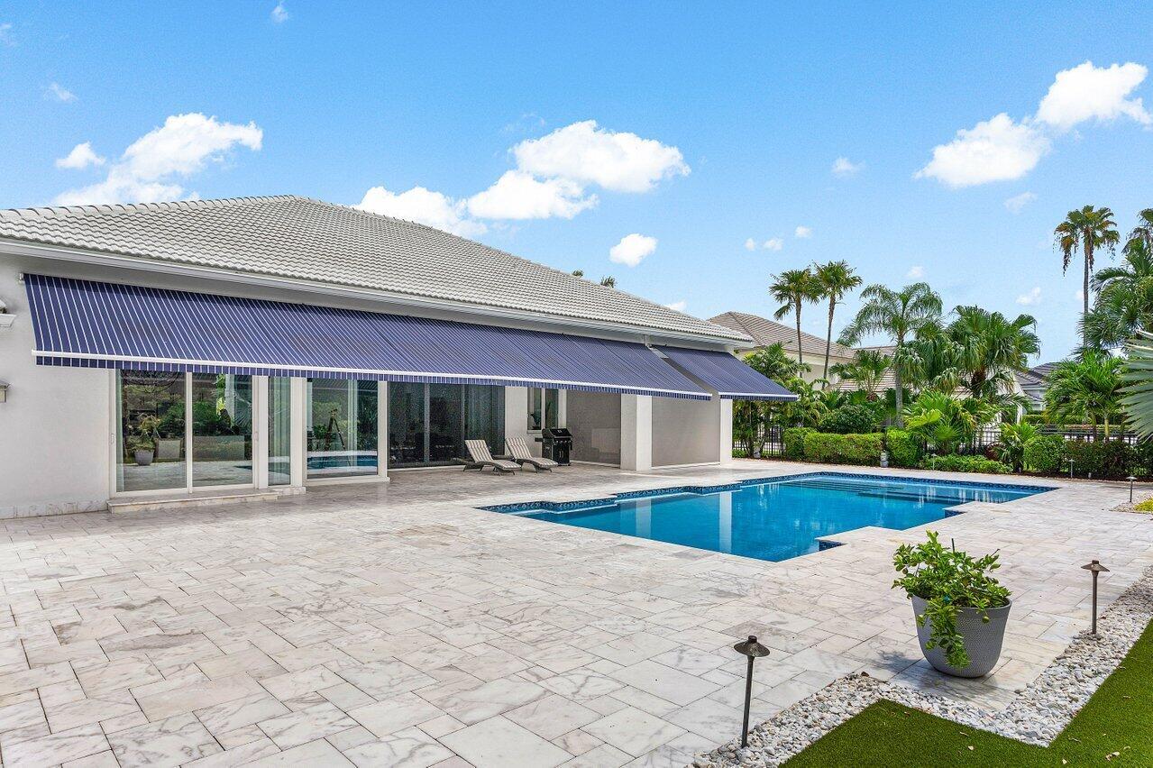 4824 Bocaire Boulevard