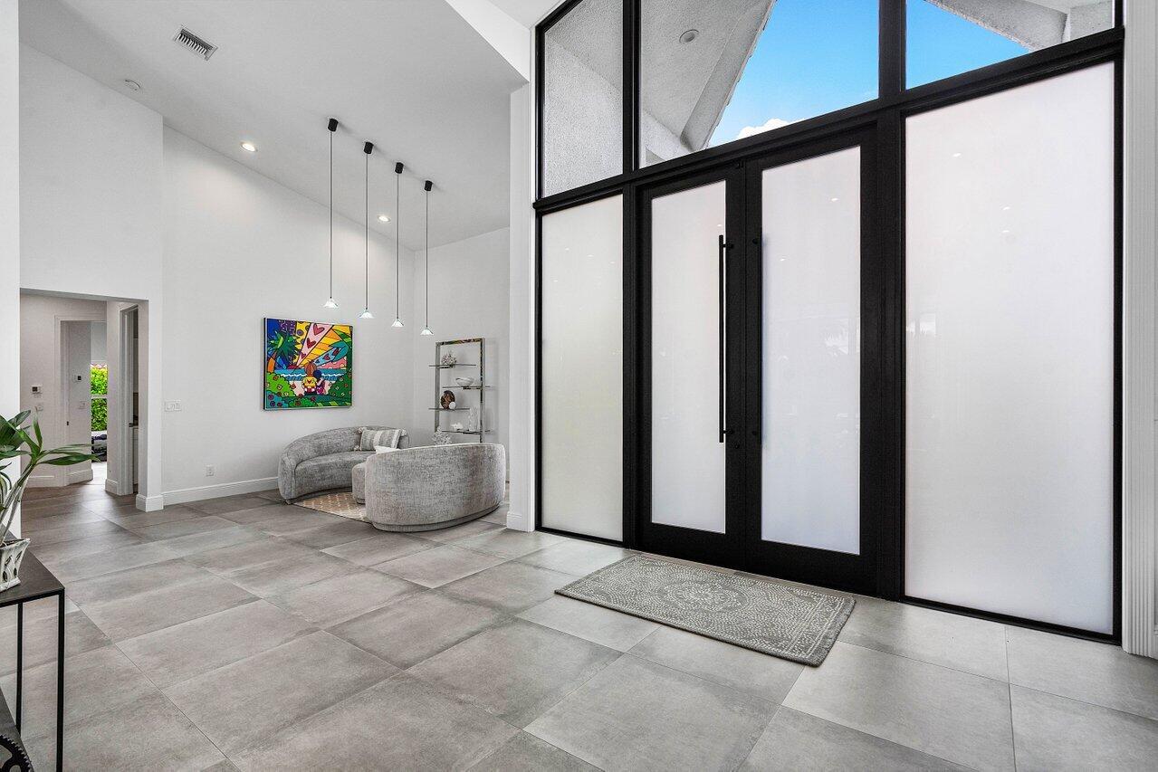 4824 Bocaire Boulevard