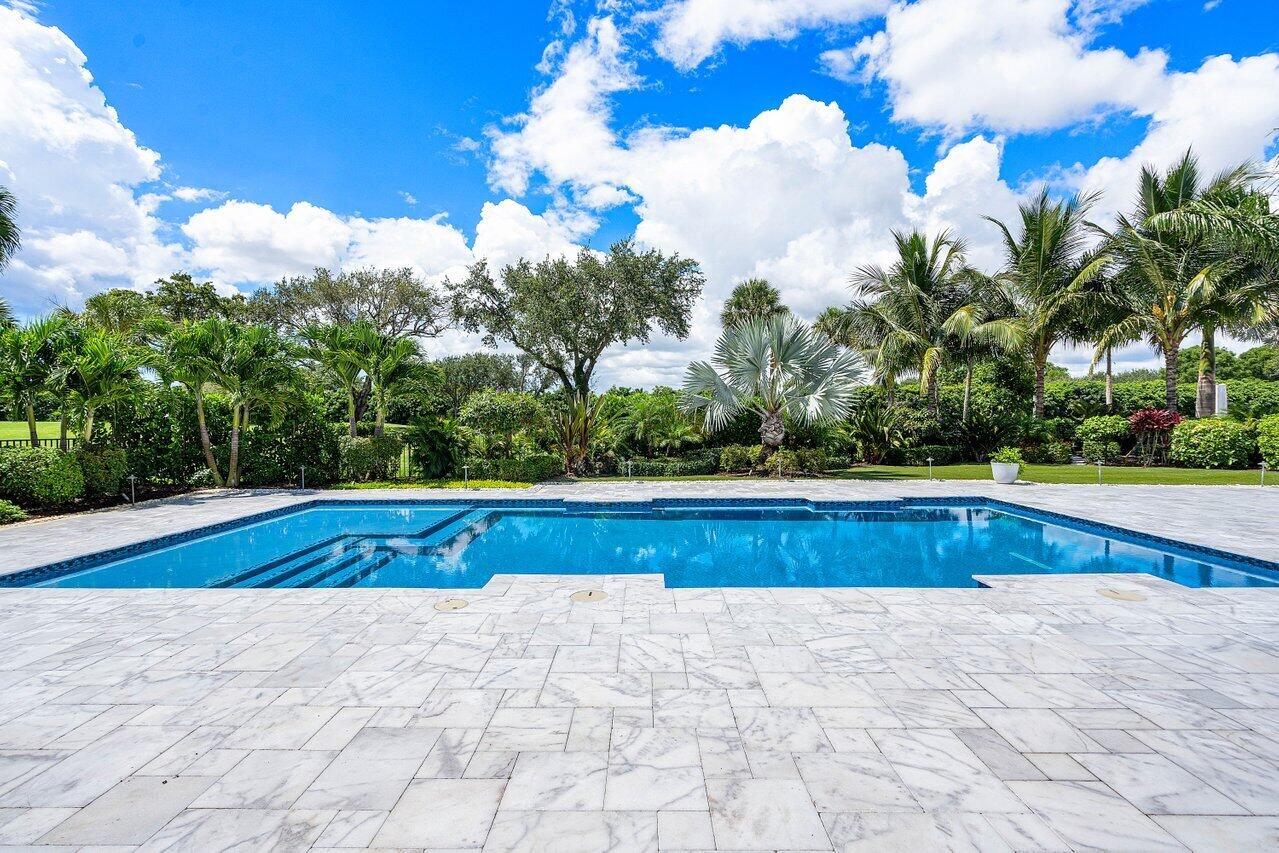 4824 Bocaire Boulevard