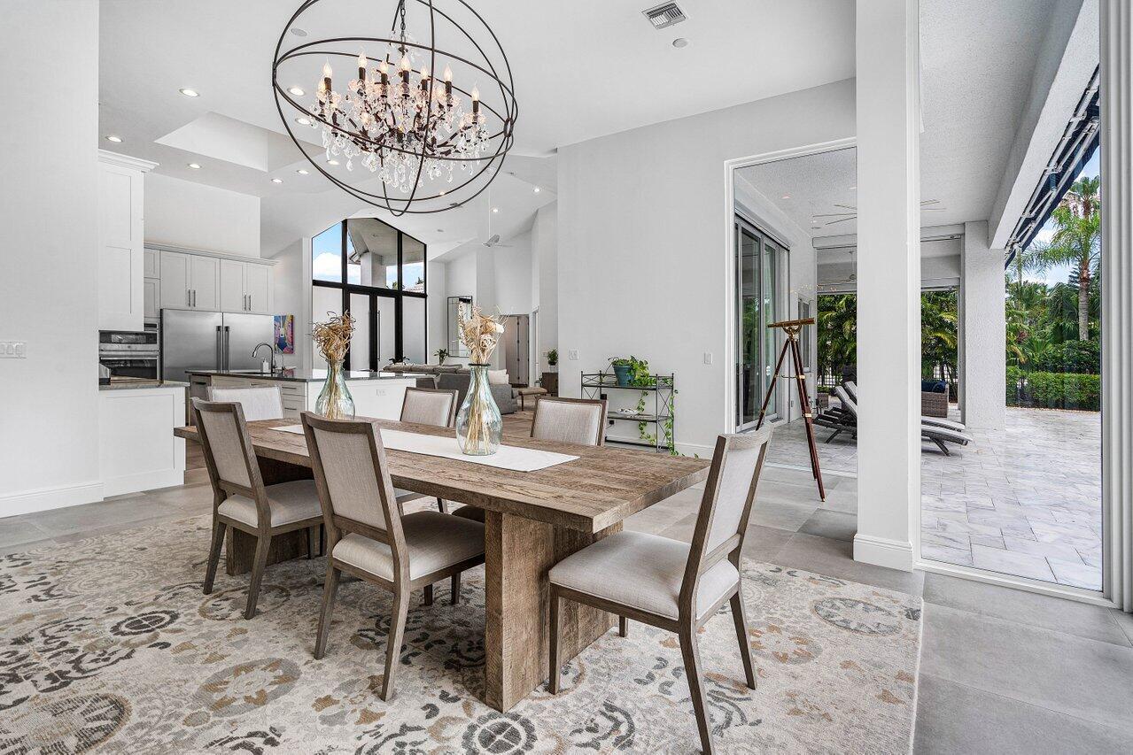 4824 Bocaire Boulevard