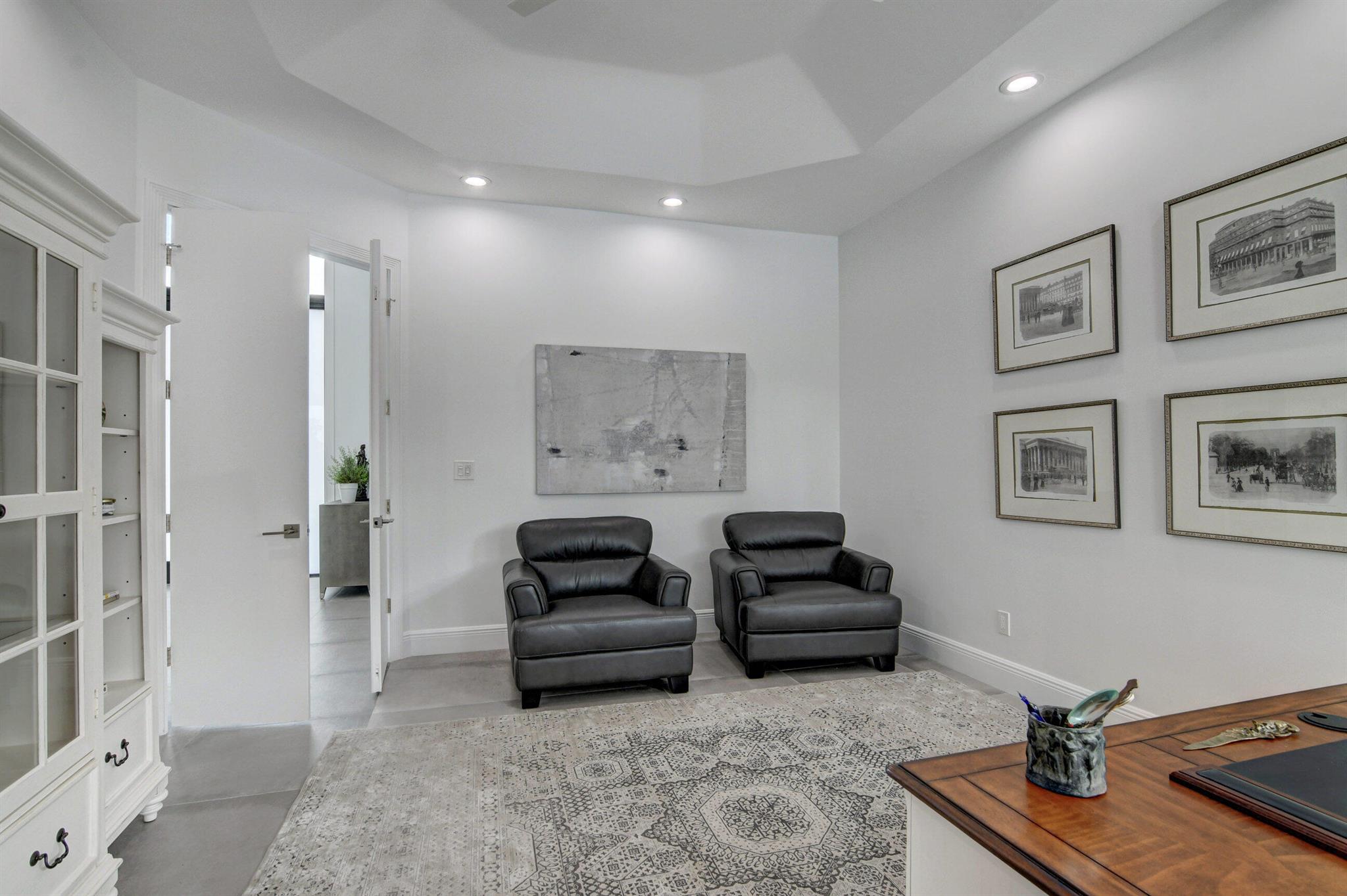 4824 Bocaire Boulevard