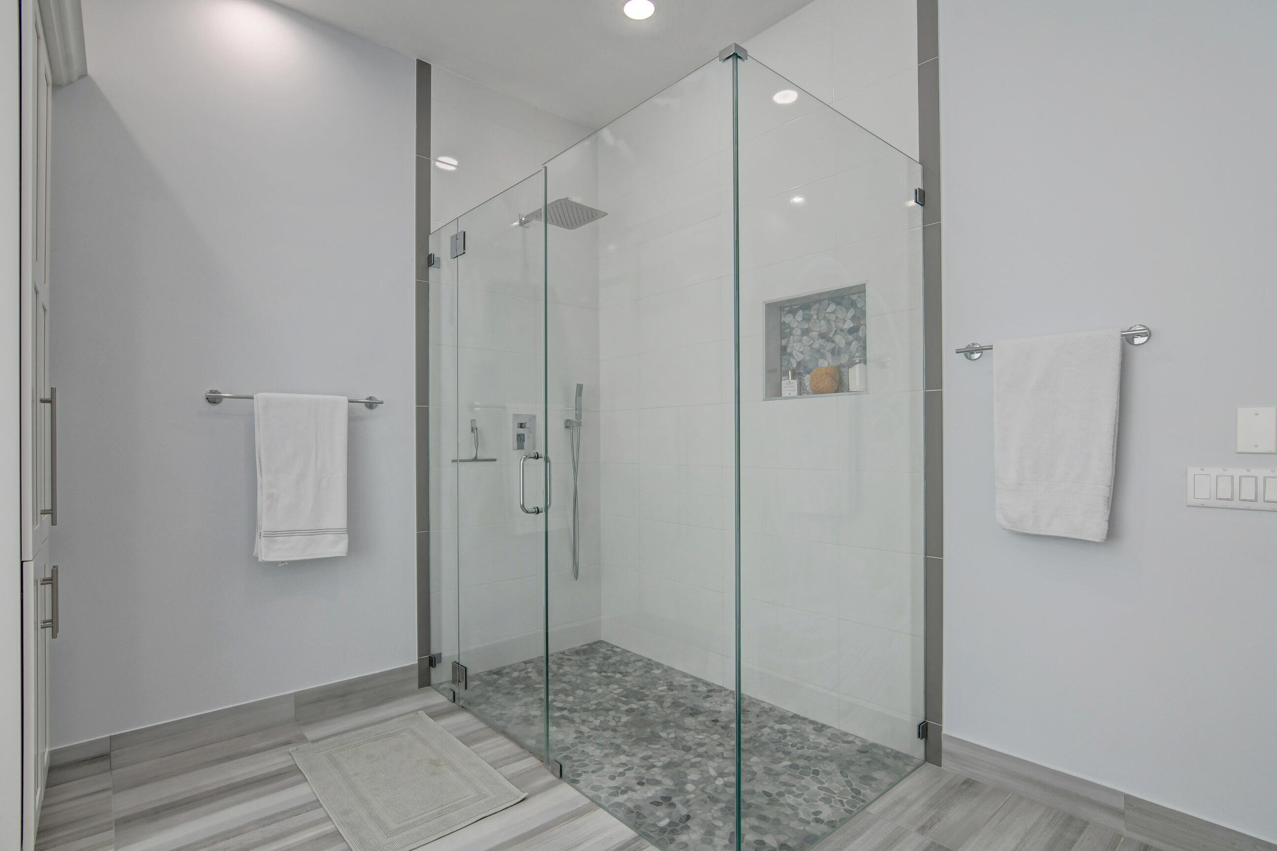 4824 Bocaire Boulevard