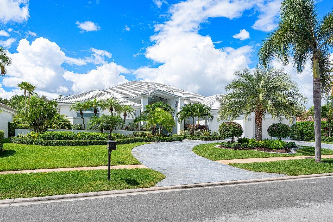 4824 Bocaire Boulevard