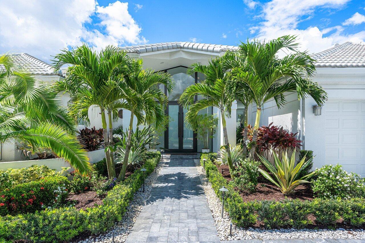 4824 Bocaire Boulevard