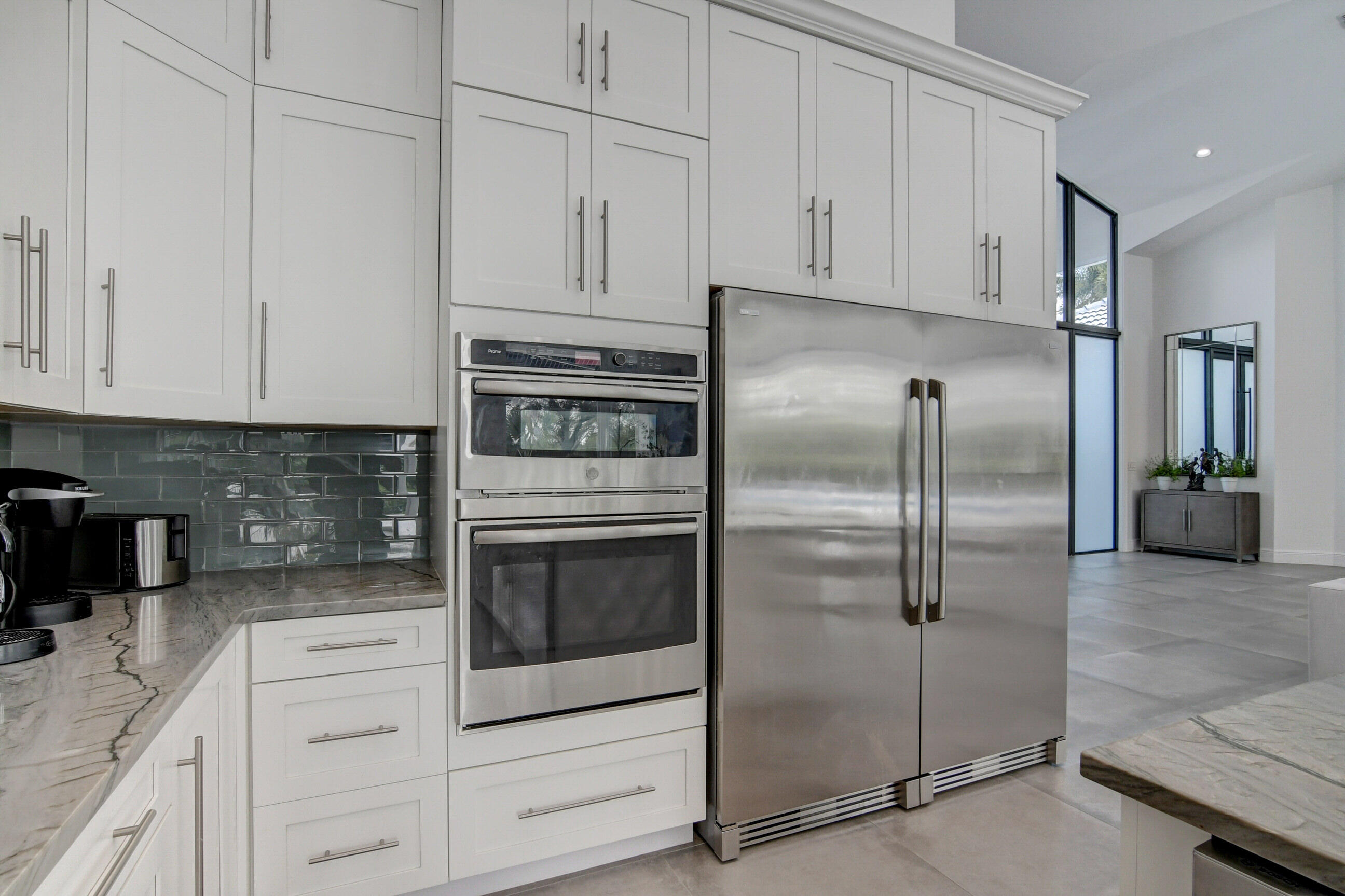 4824 Bocaire Boulevard