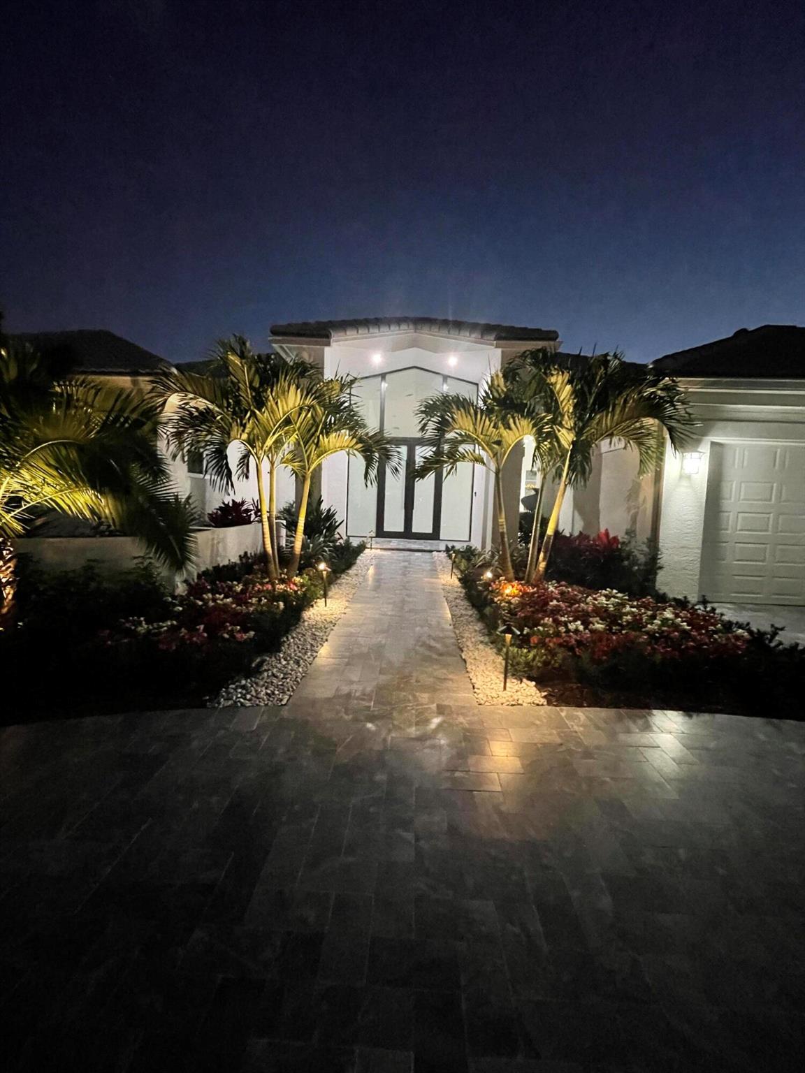 4824 Bocaire Boulevard