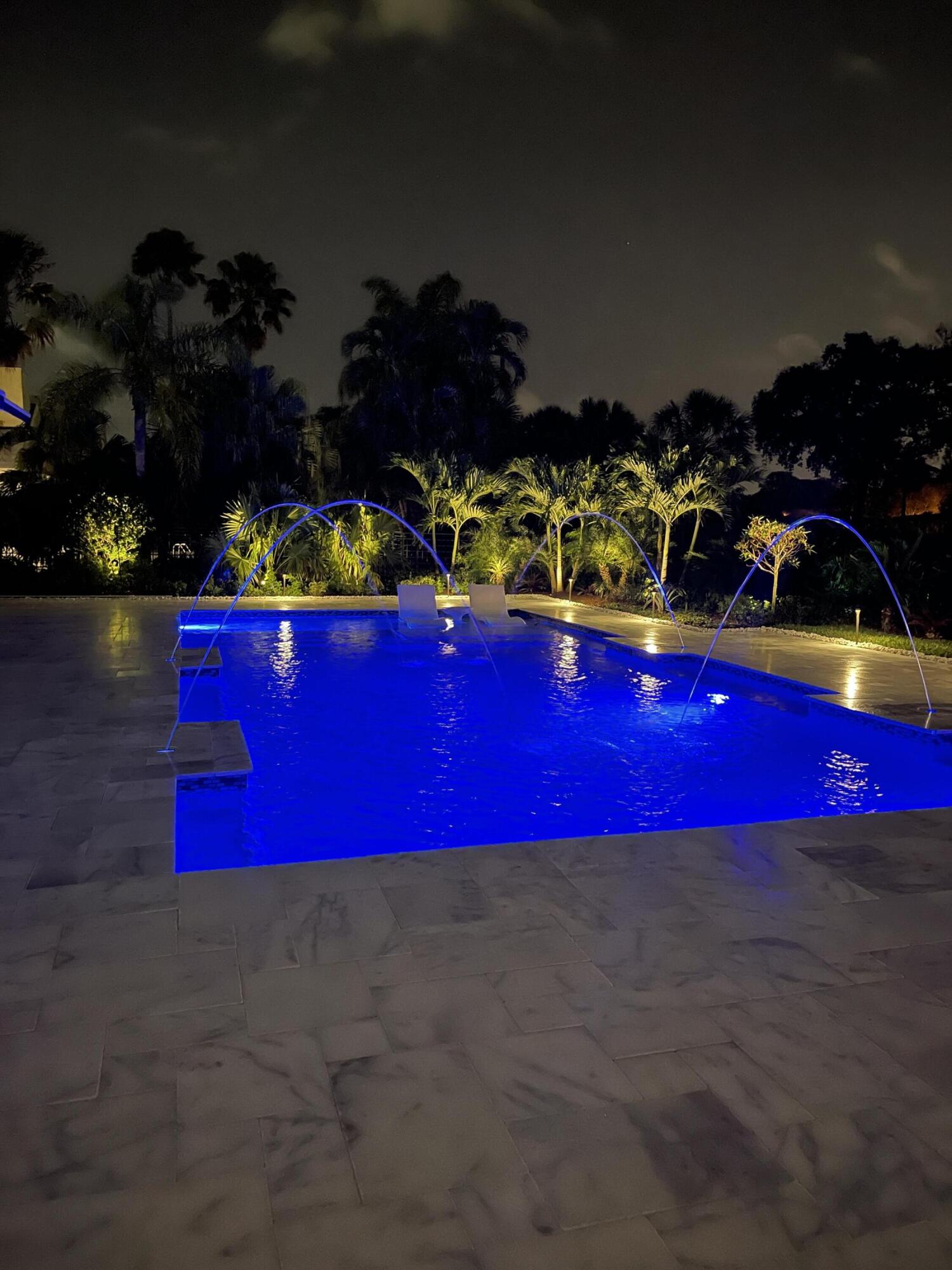 4824 Bocaire Boulevard