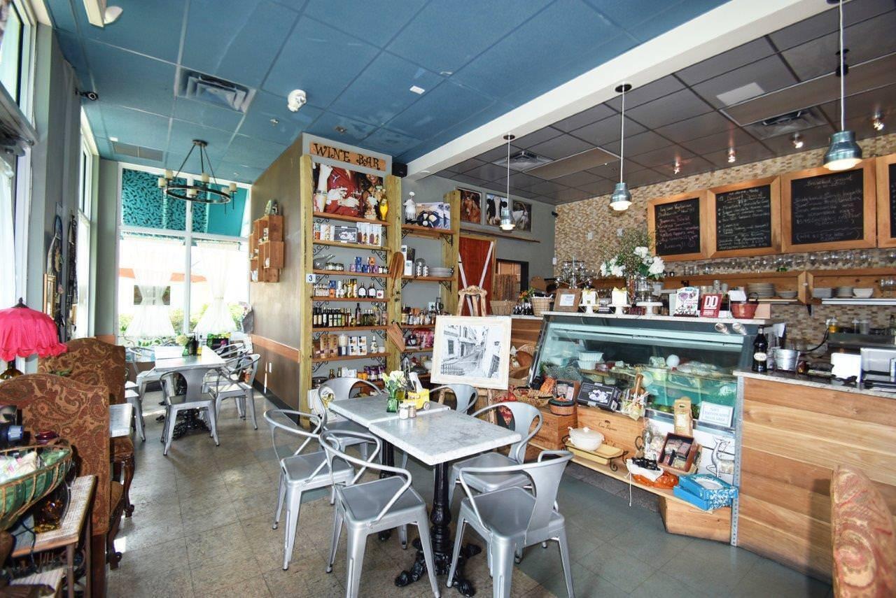 804 E Windward Way 223