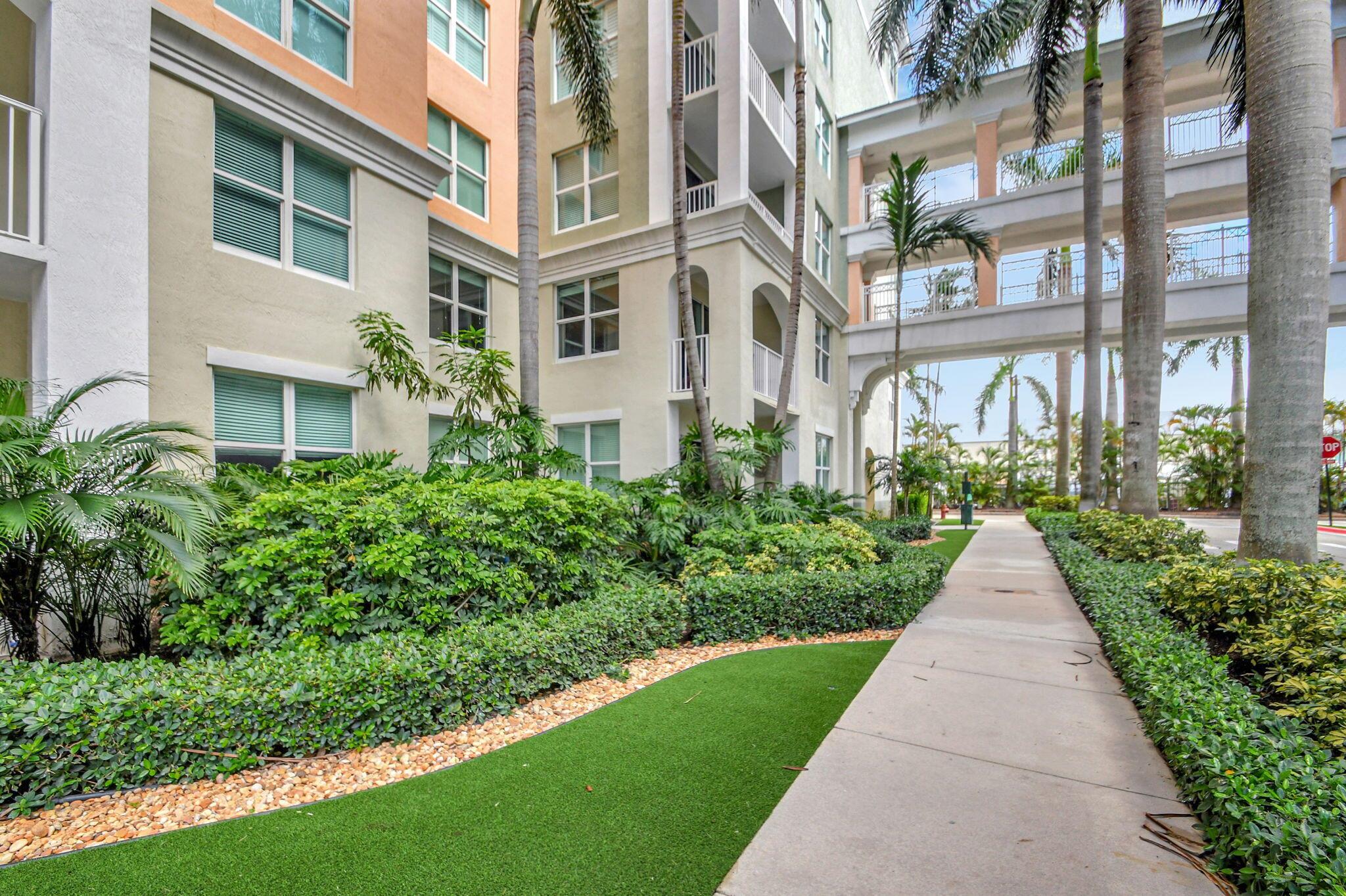 804 E Windward Way 223