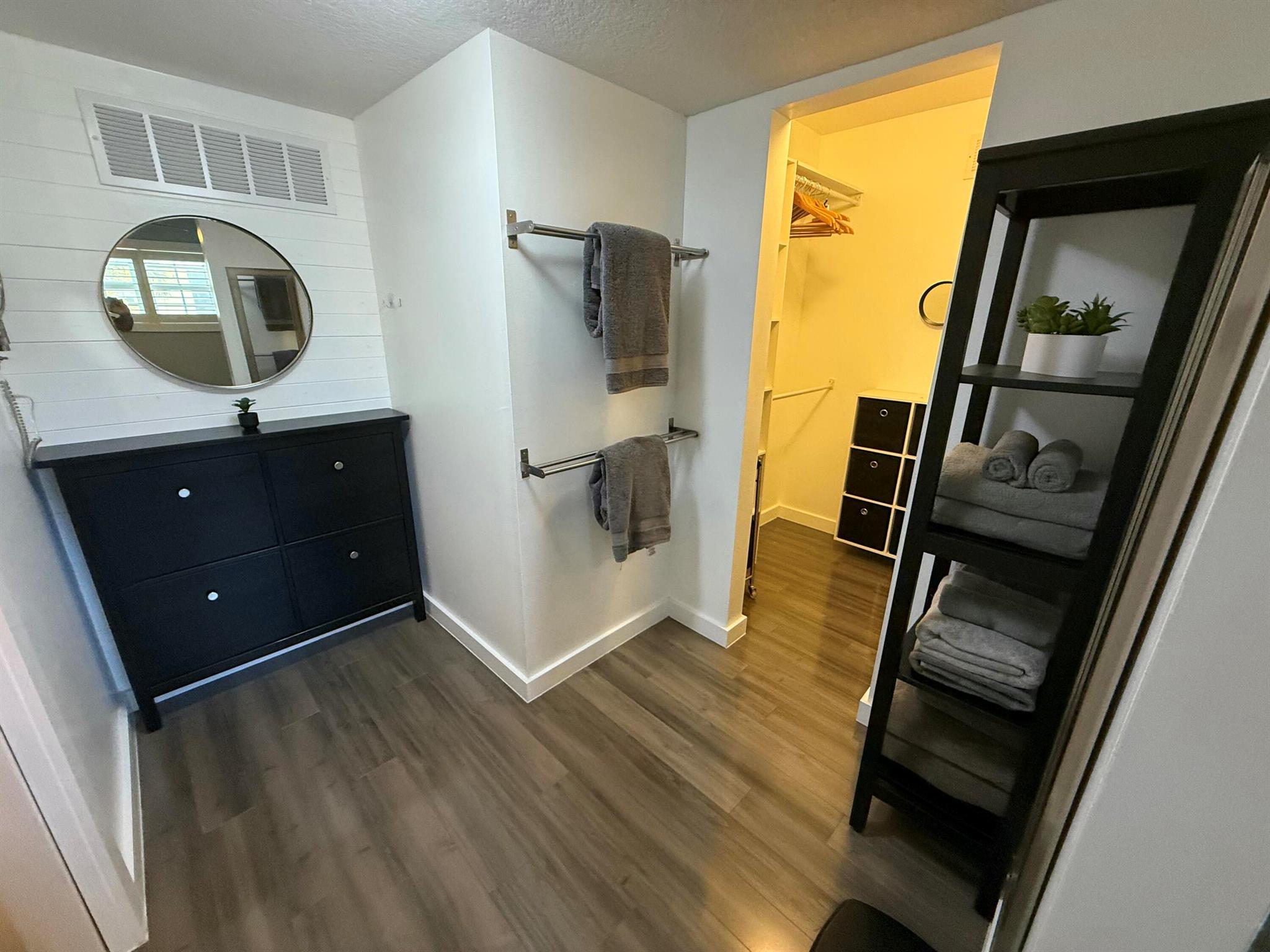 1600 Dover Road 203b