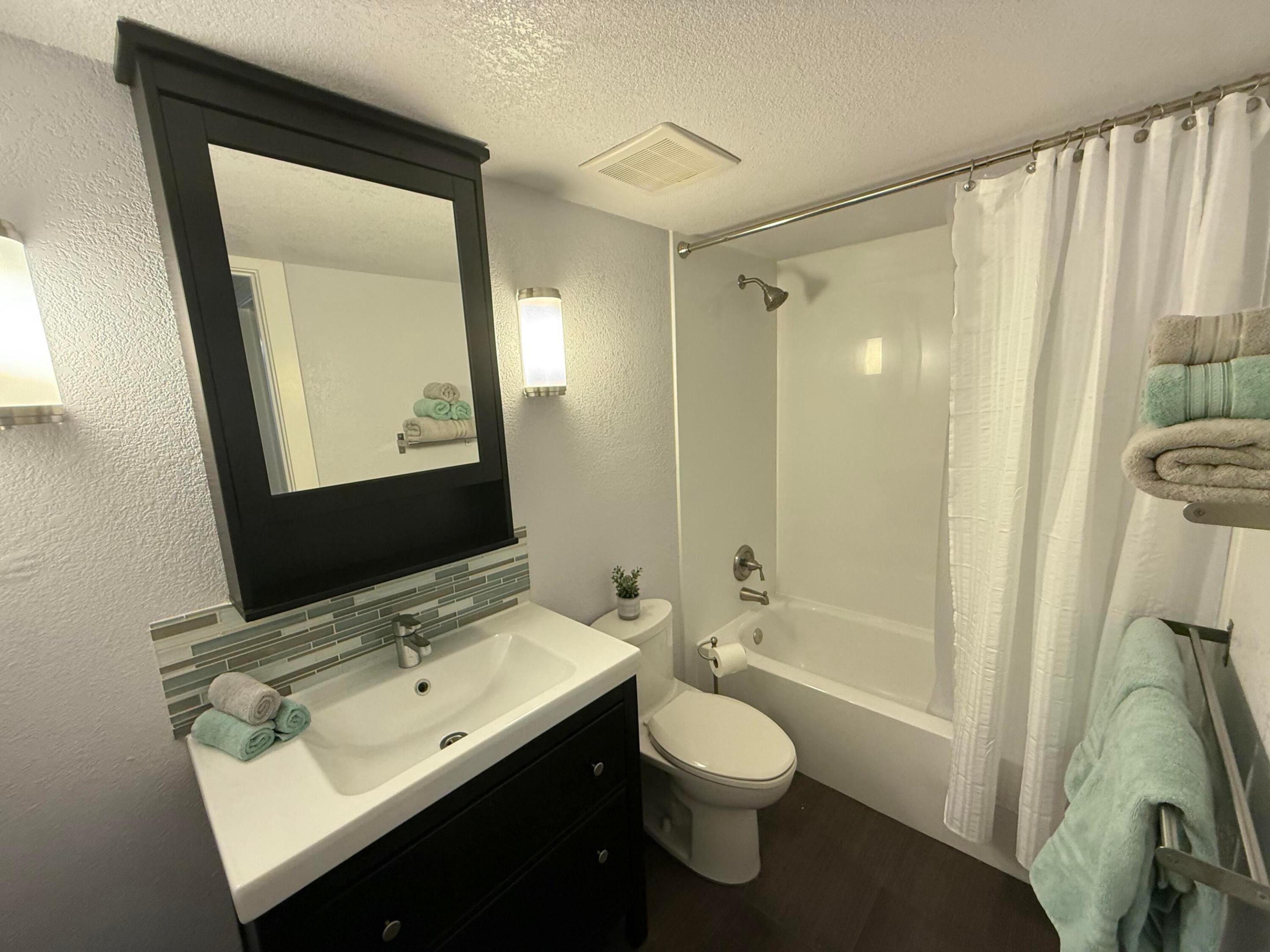 1600 Dover Road 203b