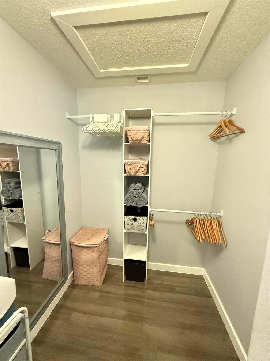 1600 Dover Road 203b