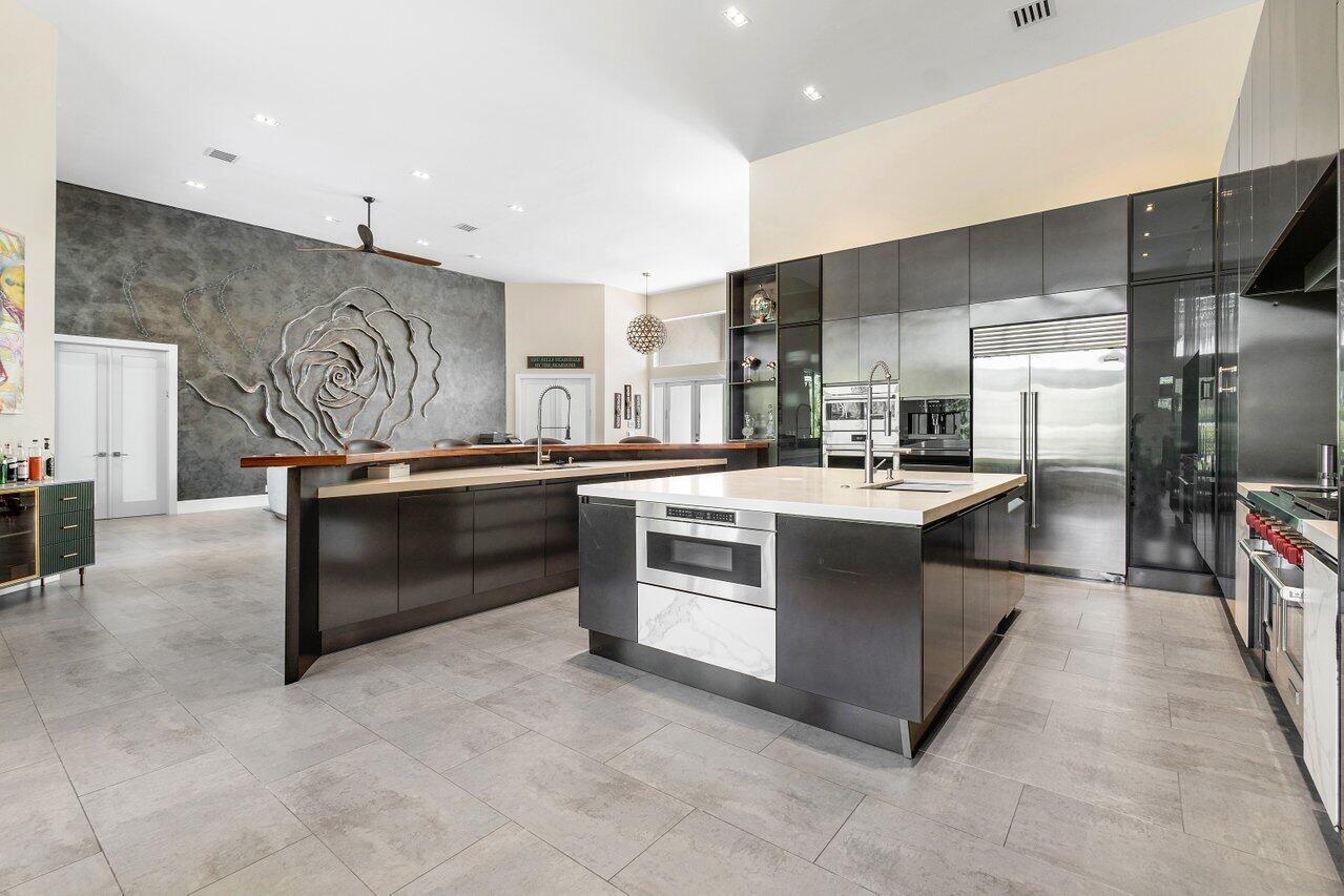 4920 Bocaire Boulevard