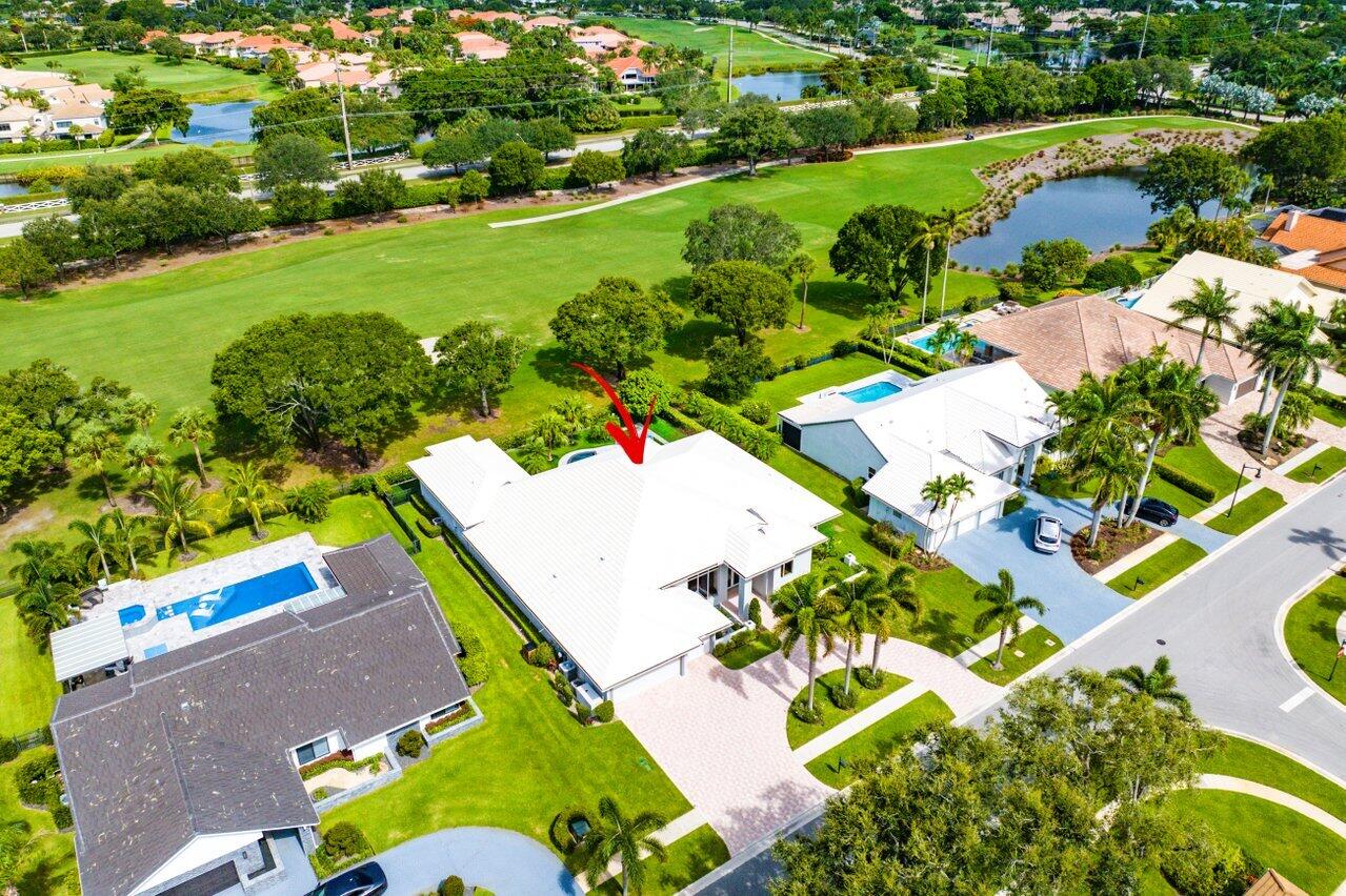 4920 Bocaire Boulevard