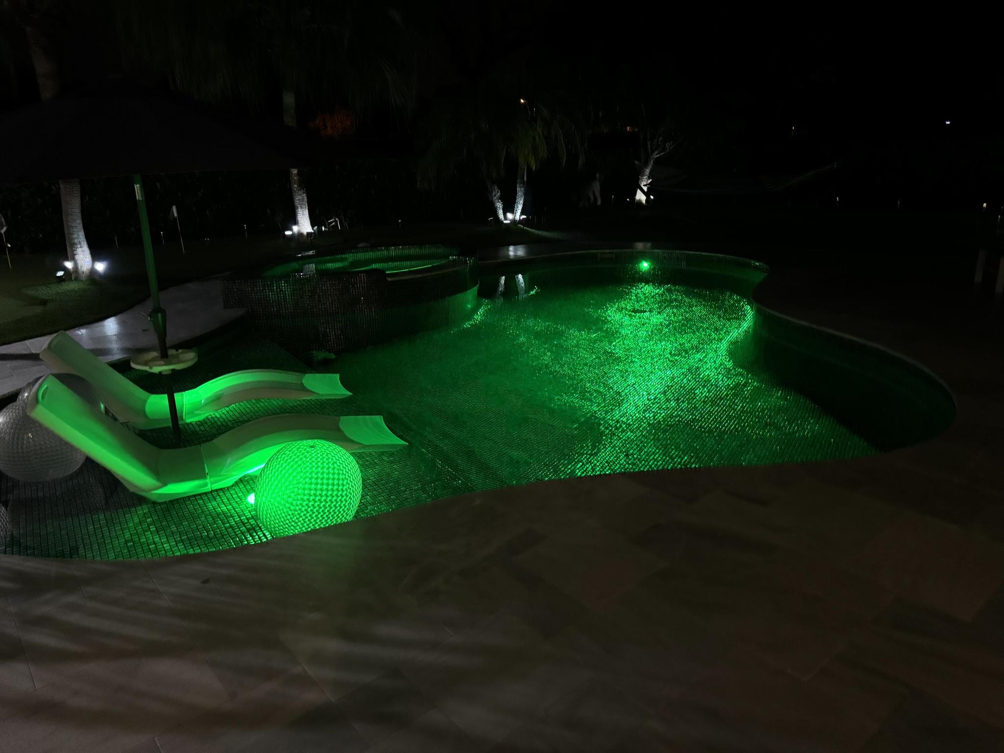 4920 Bocaire Boulevard