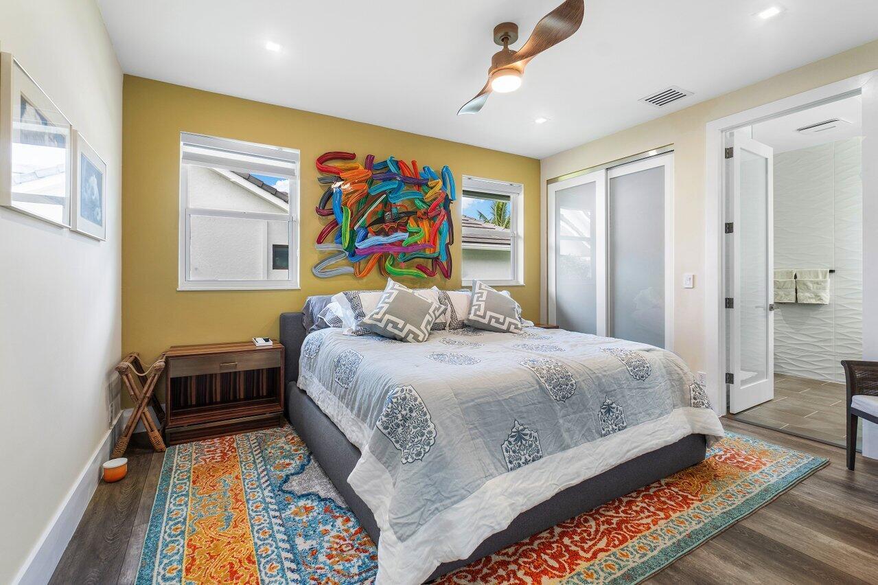 4920 Bocaire Boulevard