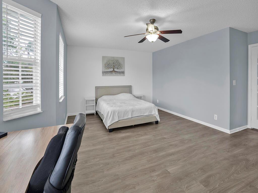 9082 Boca Gardens Parkway D