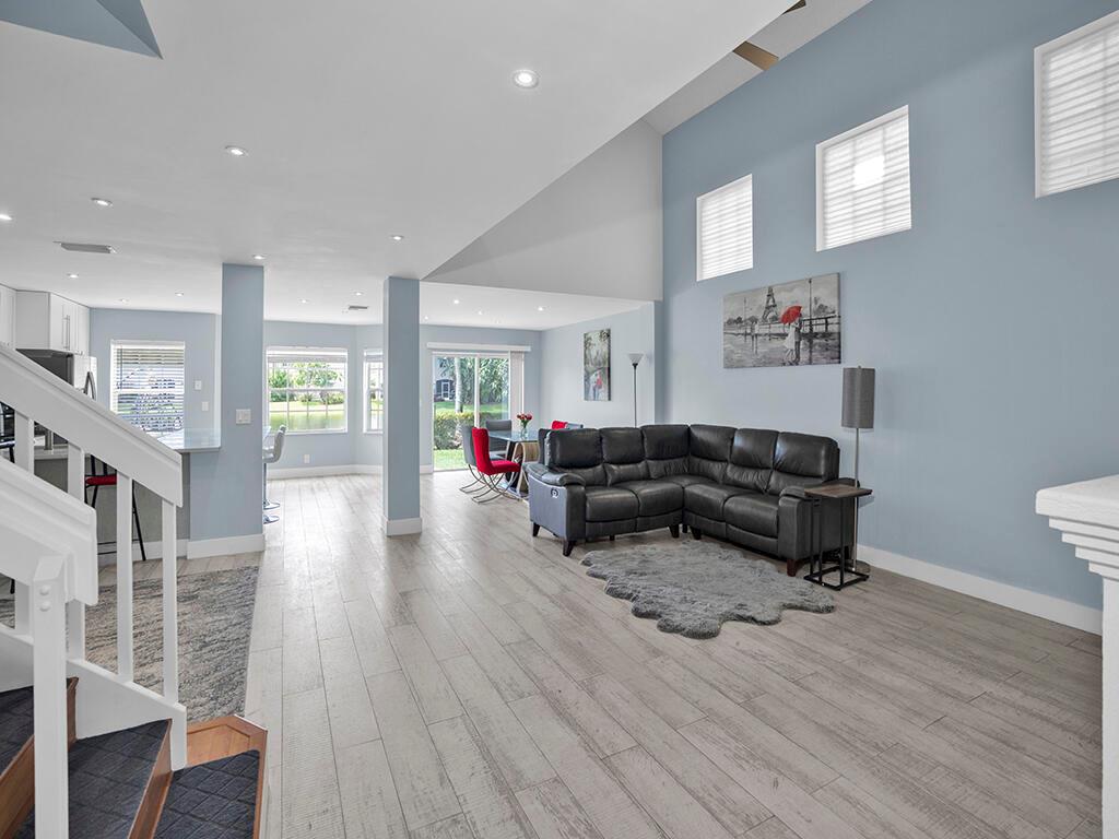 9082 Boca Gardens Parkway D