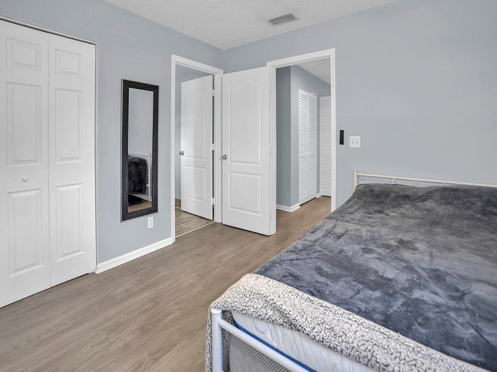 9082 Boca Gardens Parkway D