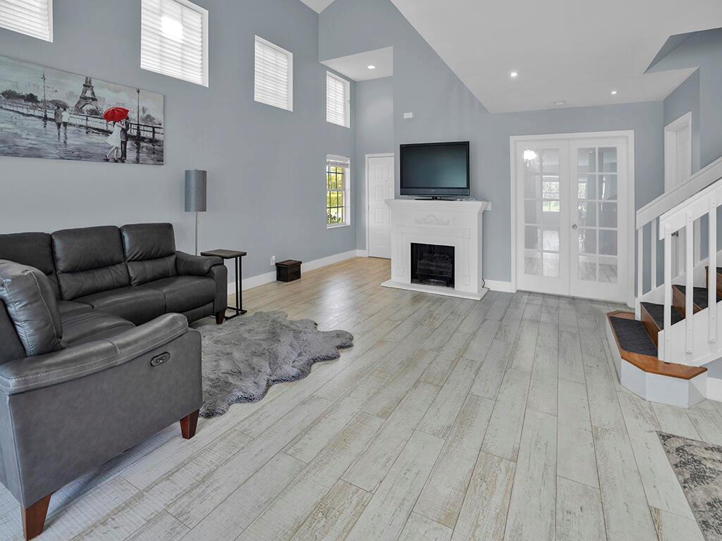 9082 Boca Gardens Parkway D