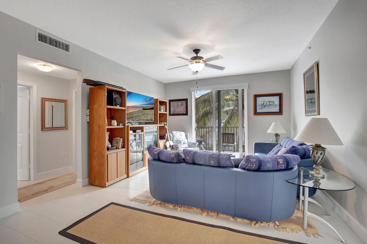250 NE 3rd Avenue 1408