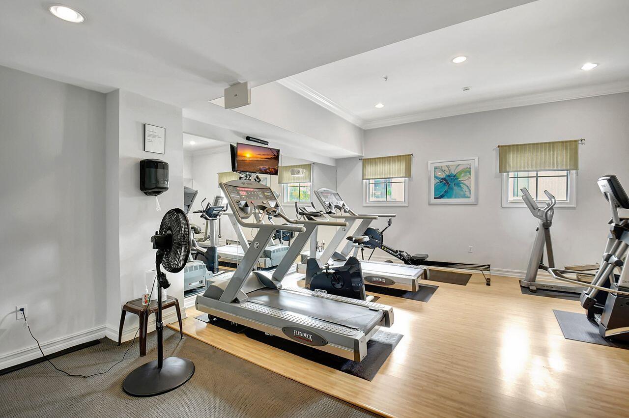 250 NE 3rd Avenue 1408