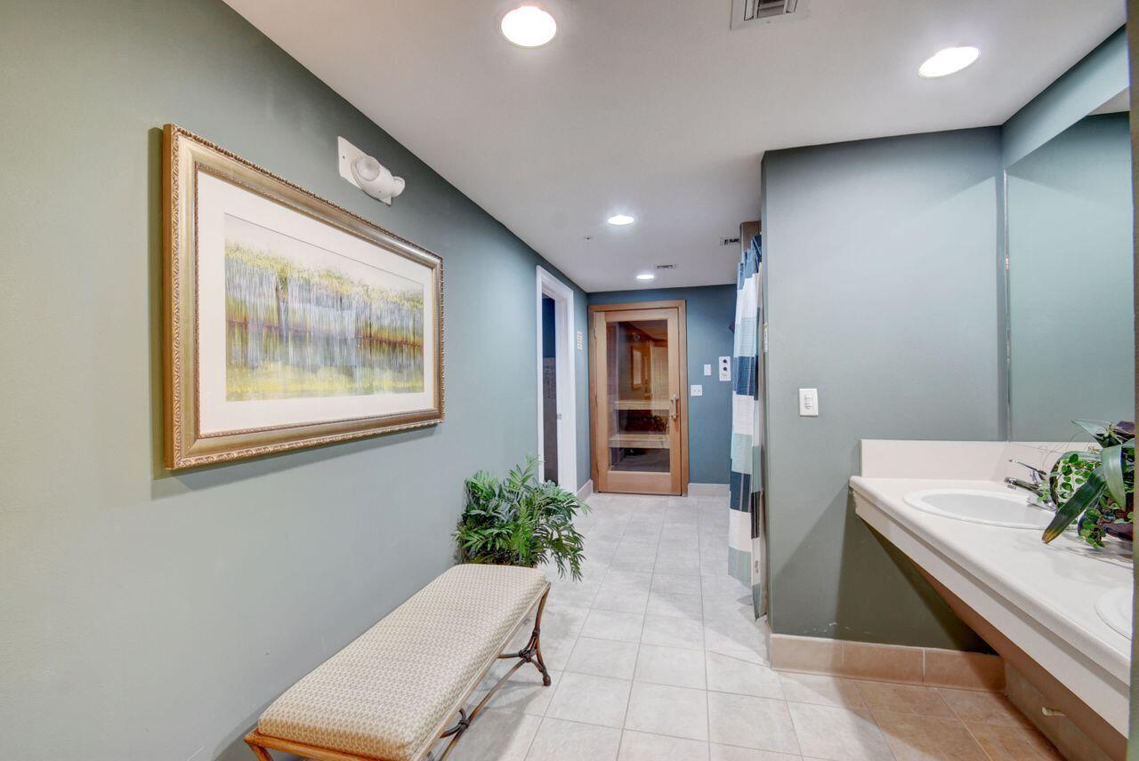 250 NE 3rd Avenue 1408