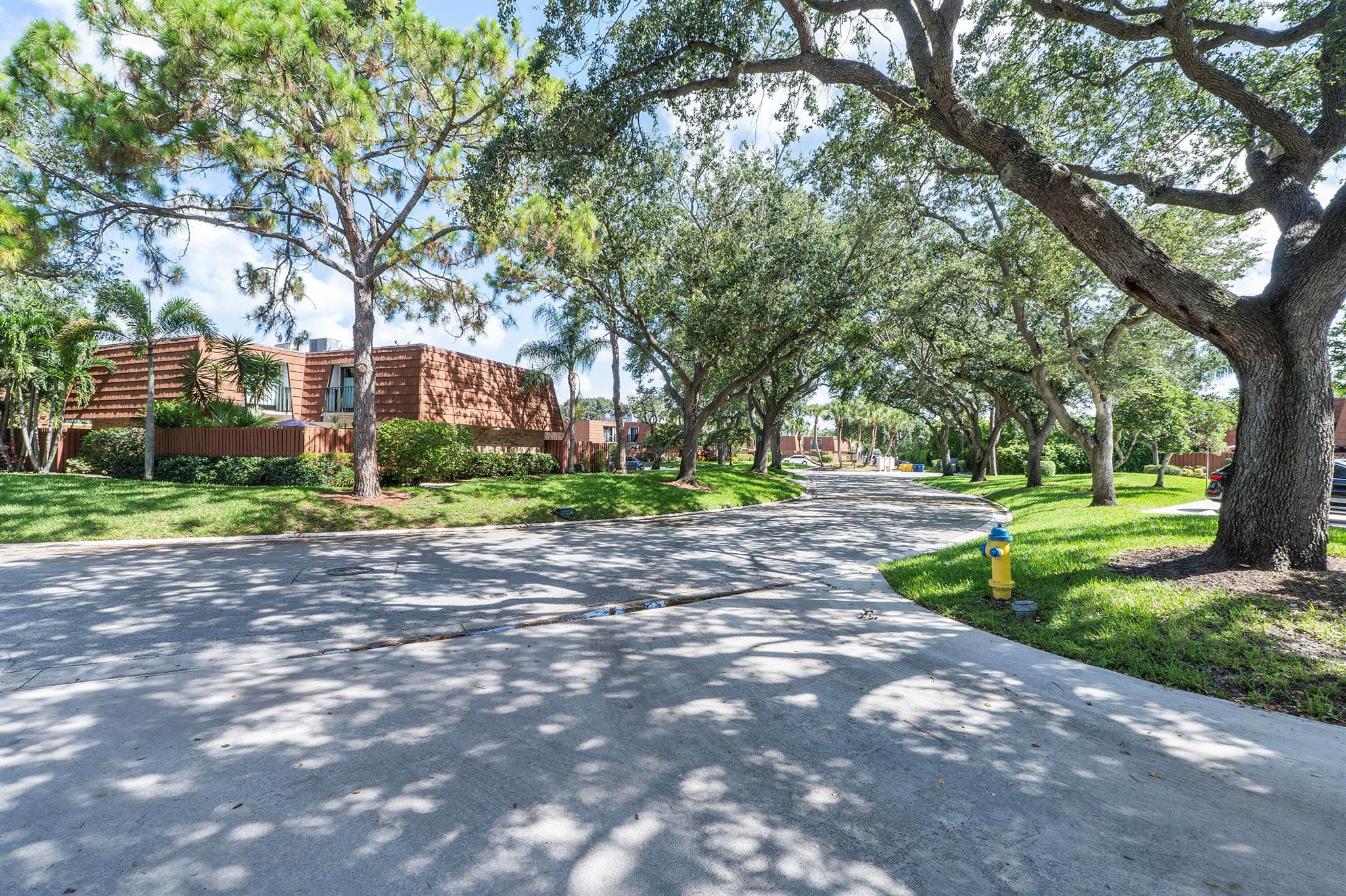 1485 Masters Circle 152