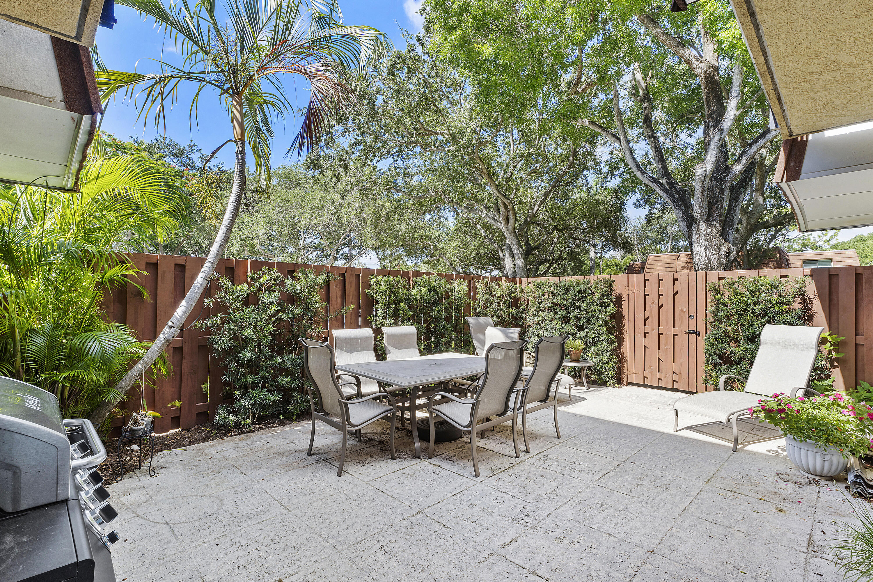 1485 Masters Circle 152