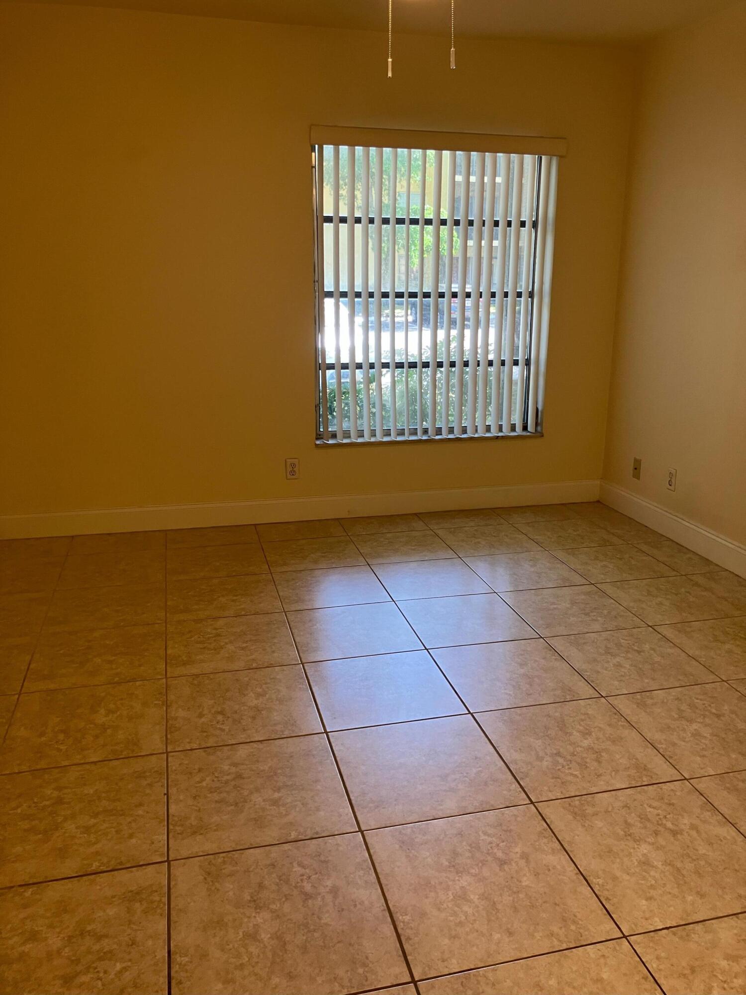 470 NW 20th Street 1110
