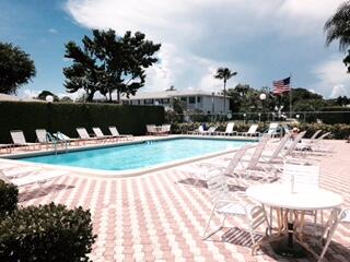 2300 Del Aire Boulevard 203