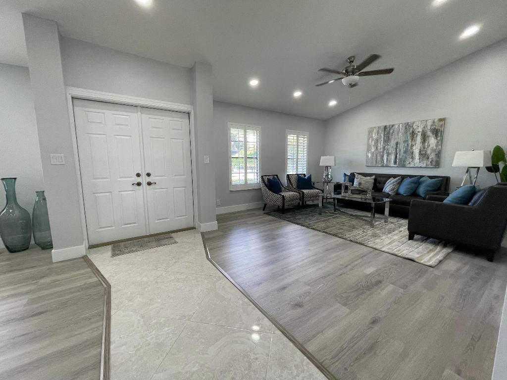 7619 W Country Club Boulevard