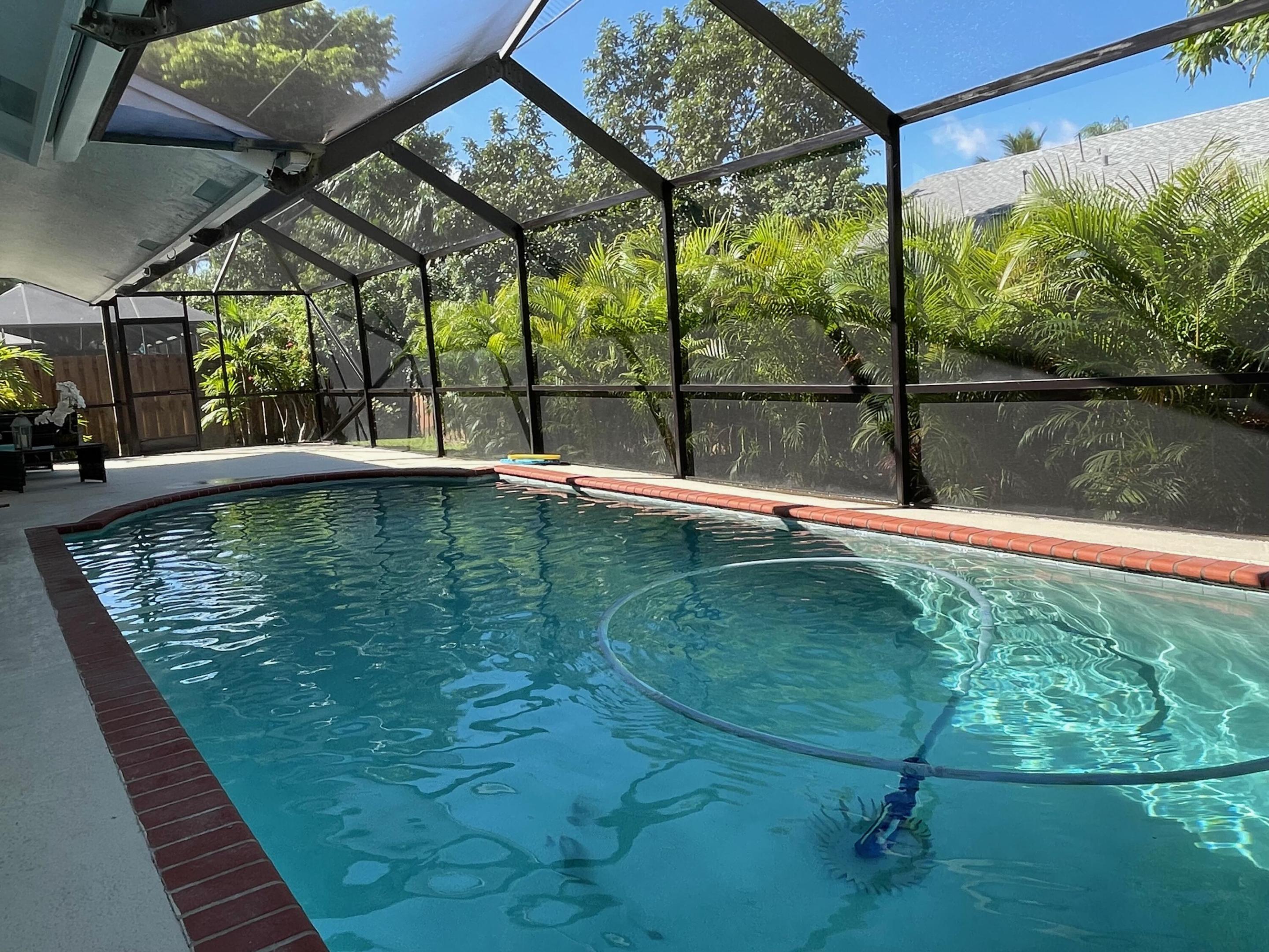 7619 W Country Club Boulevard