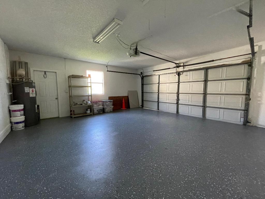 7619 W Country Club Boulevard