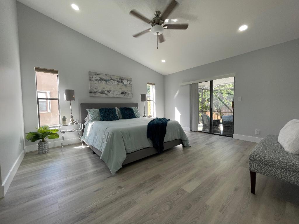 7619 W Country Club Boulevard