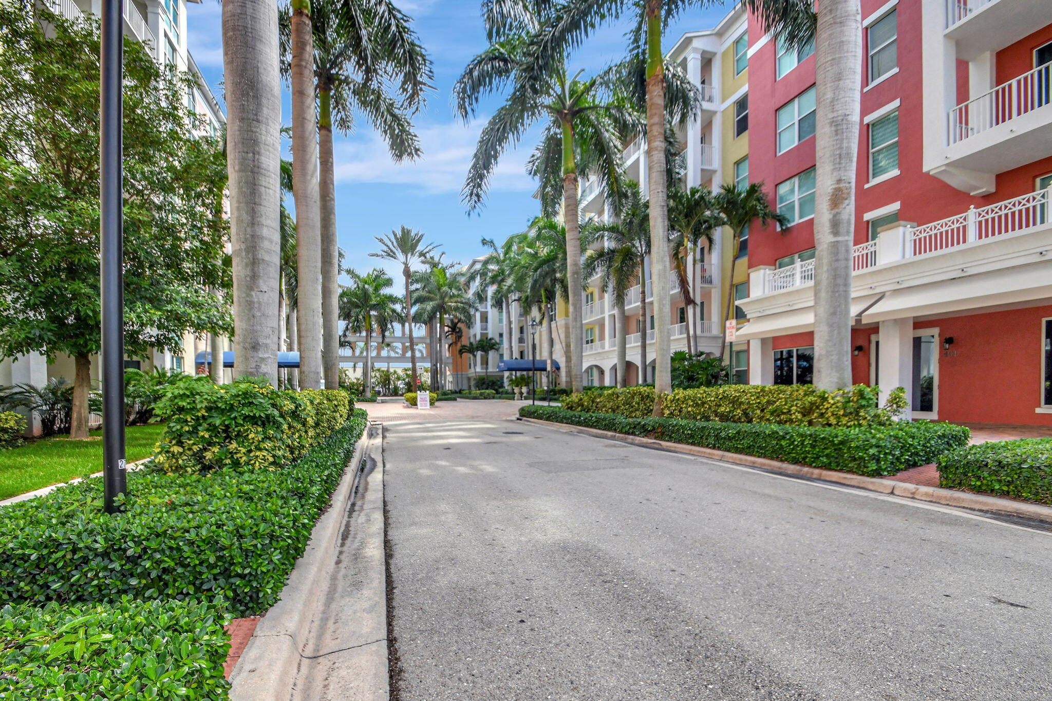 806 E Windward Way 507
