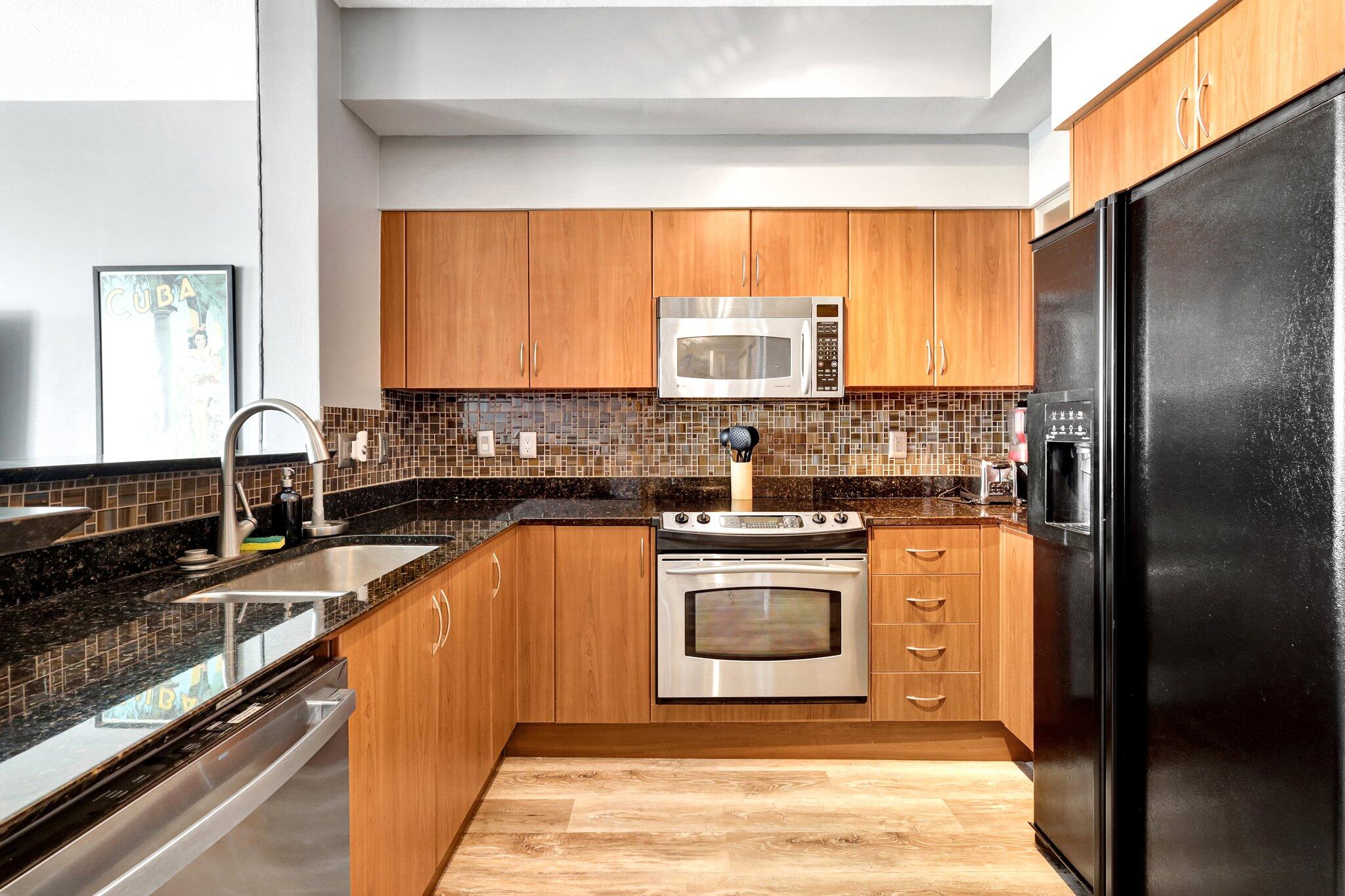 806 E Windward Way 507