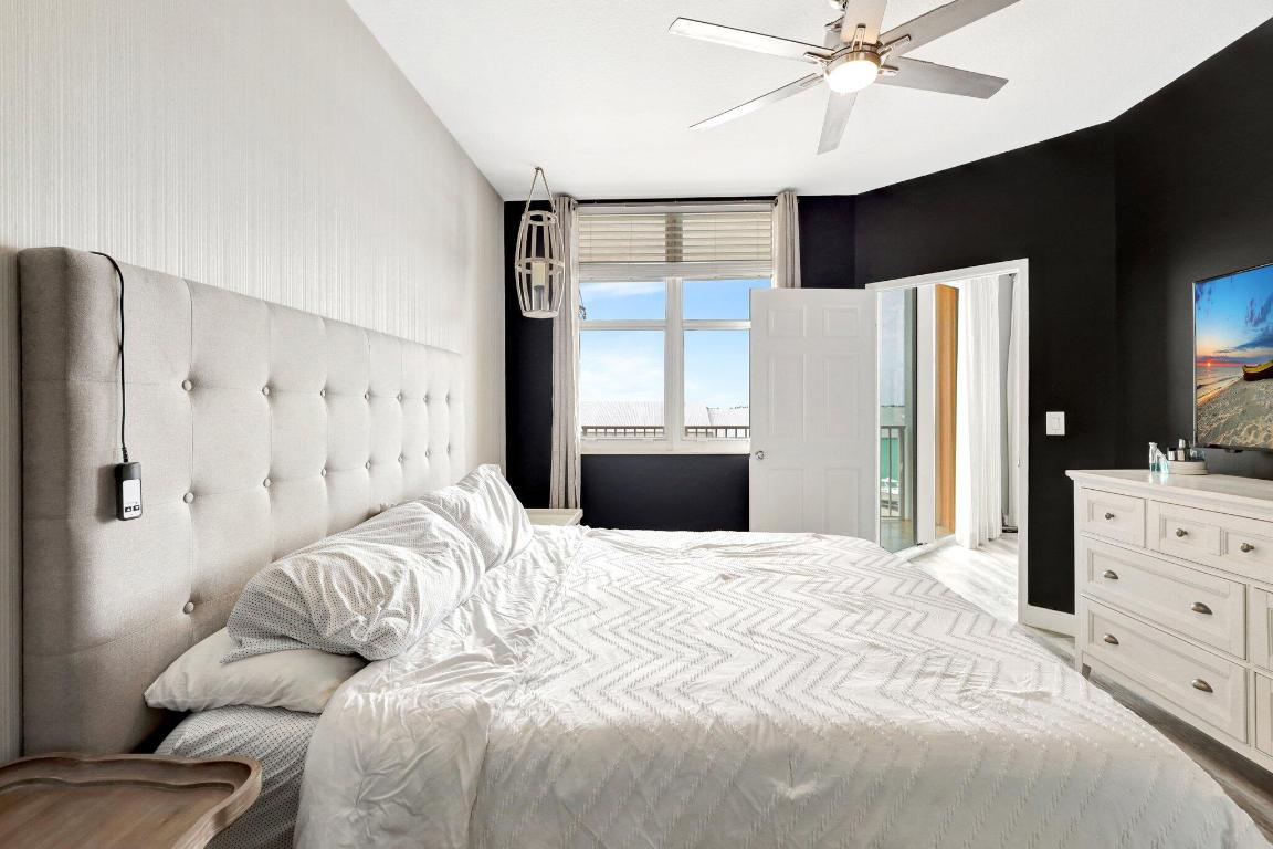 806 E Windward Way 507