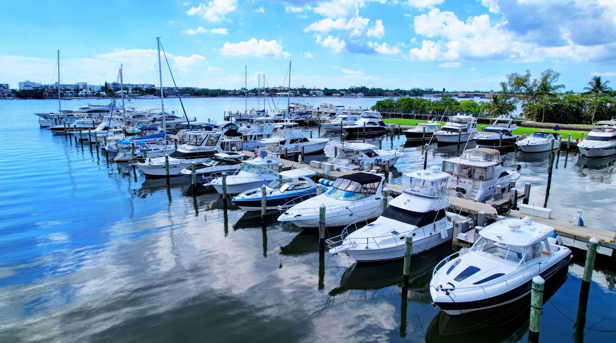 806 E Windward Way 507