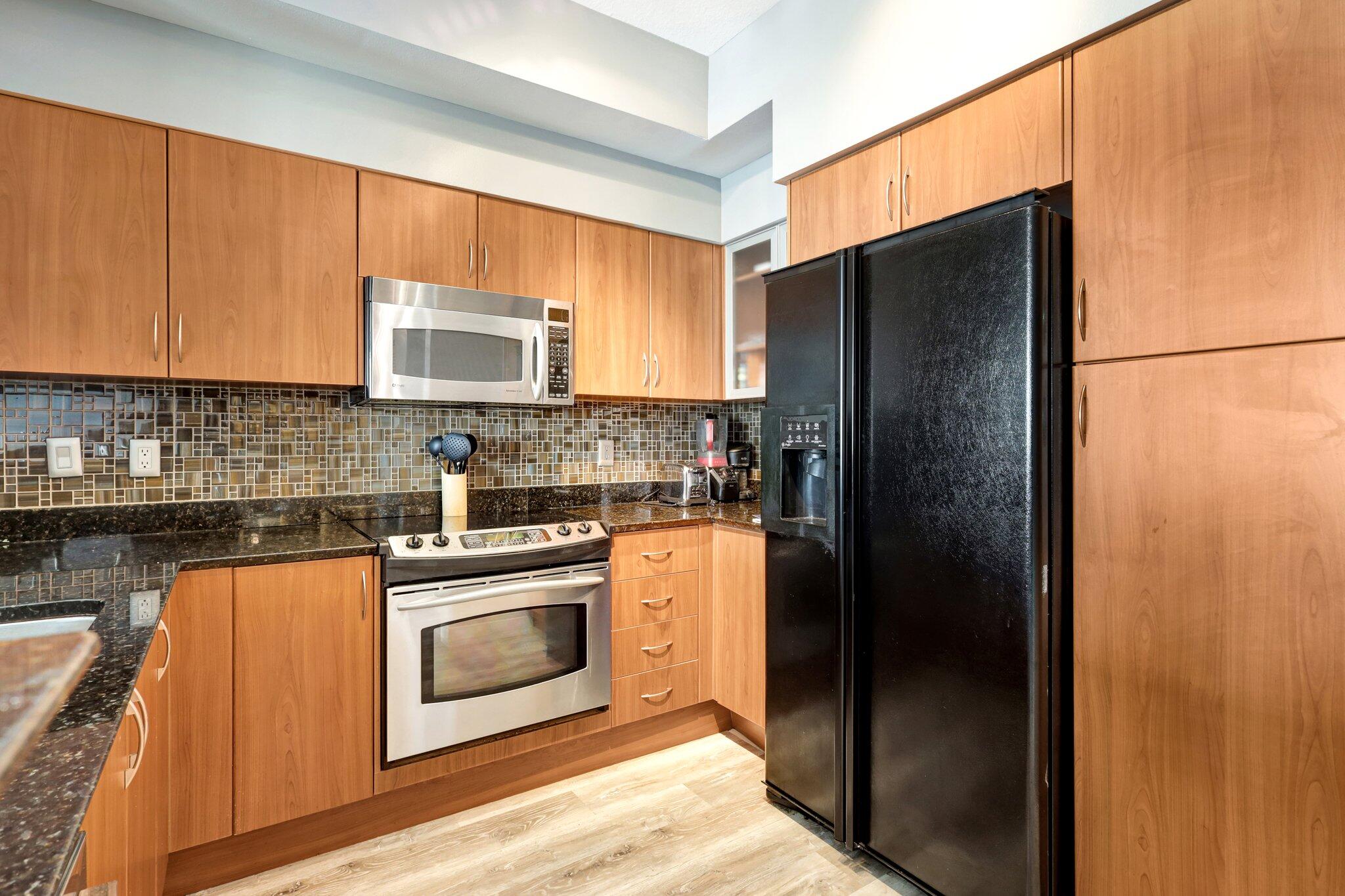 806 E Windward Way 507