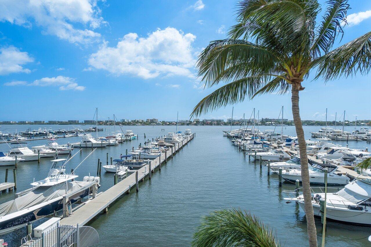 806 E Windward Way, 315, Lantana Unit: 315
