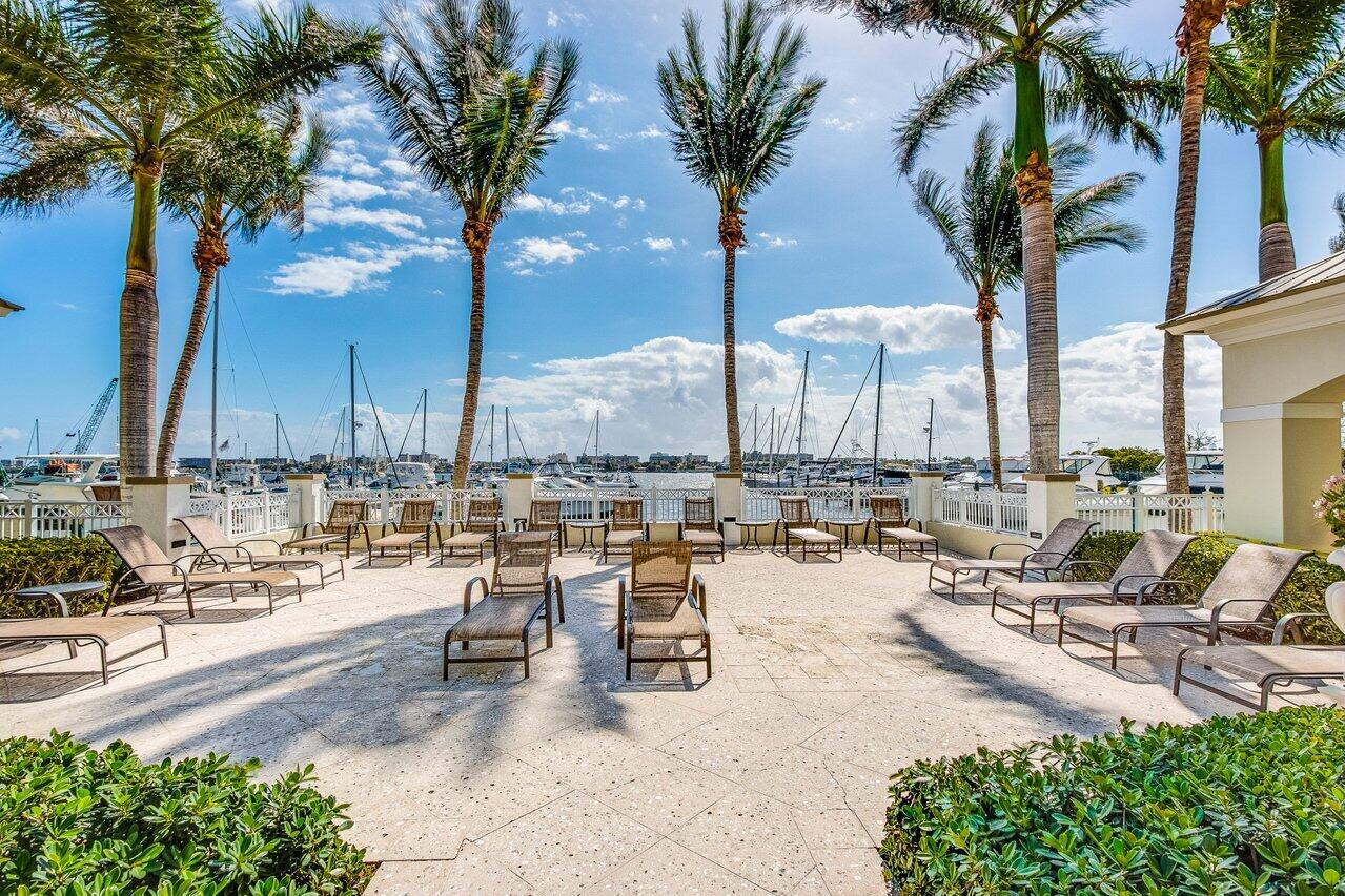 806 E Windward Way, 315, Lantana Unit: 315