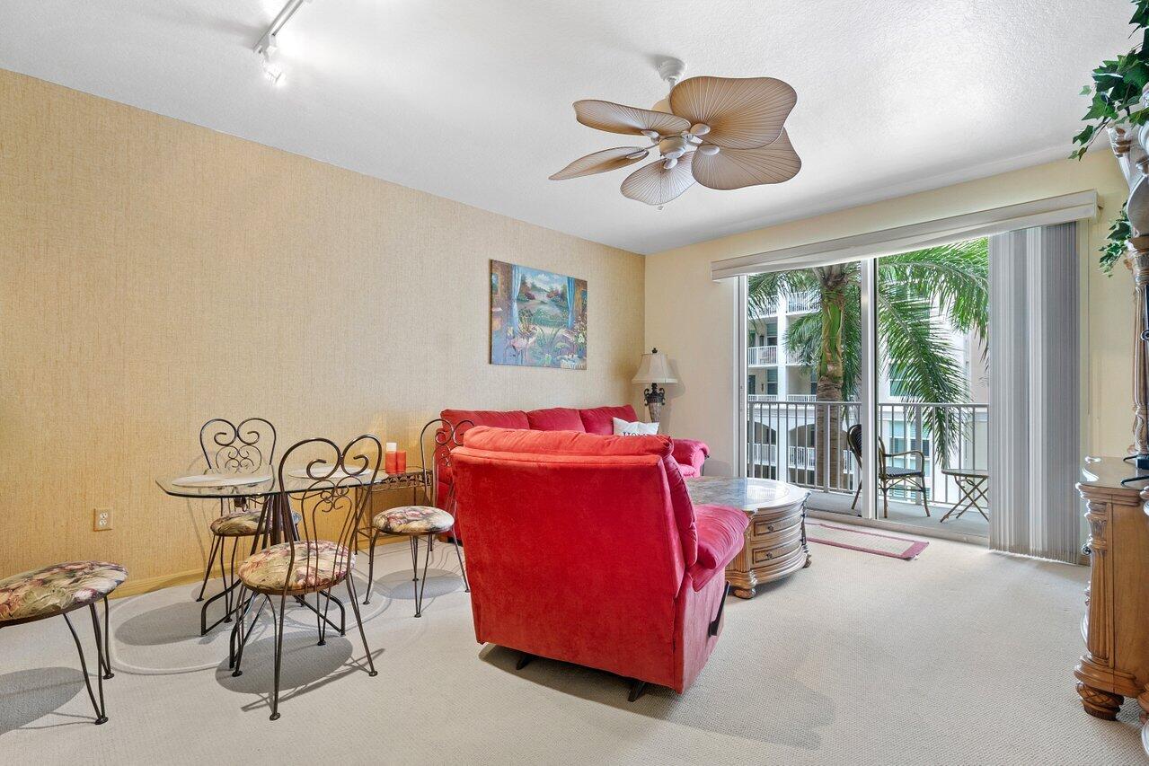 806 E Windward Way, 315, Lantana Unit: 315