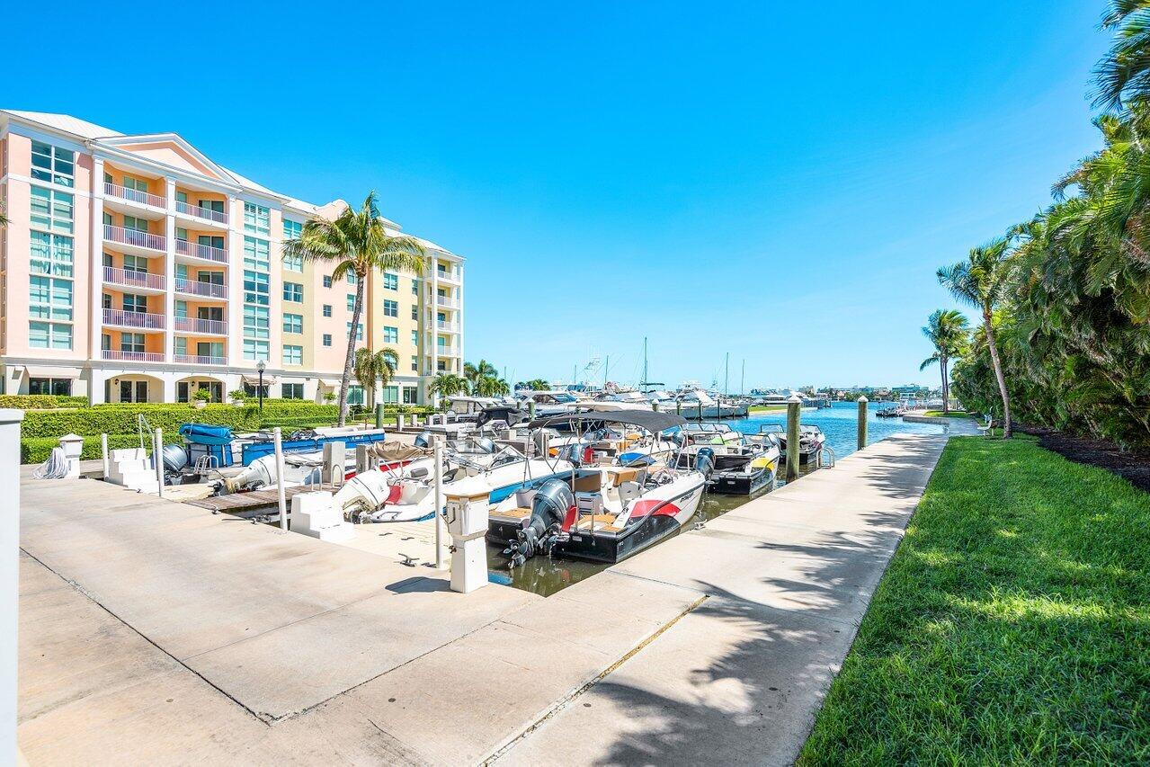 806 E Windward Way, 315, Lantana Unit: 315