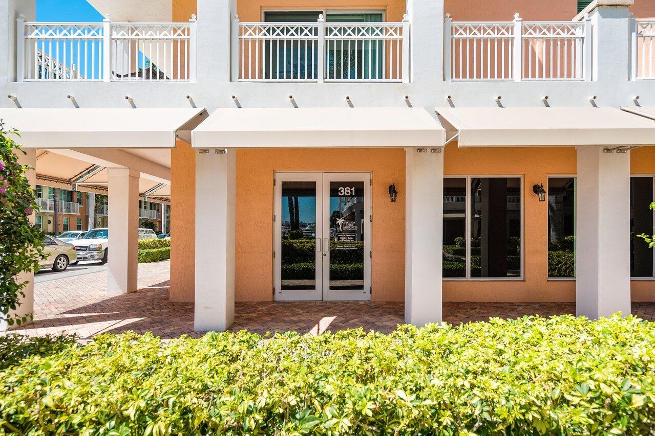 806 E Windward Way, 315, Lantana Unit: 315