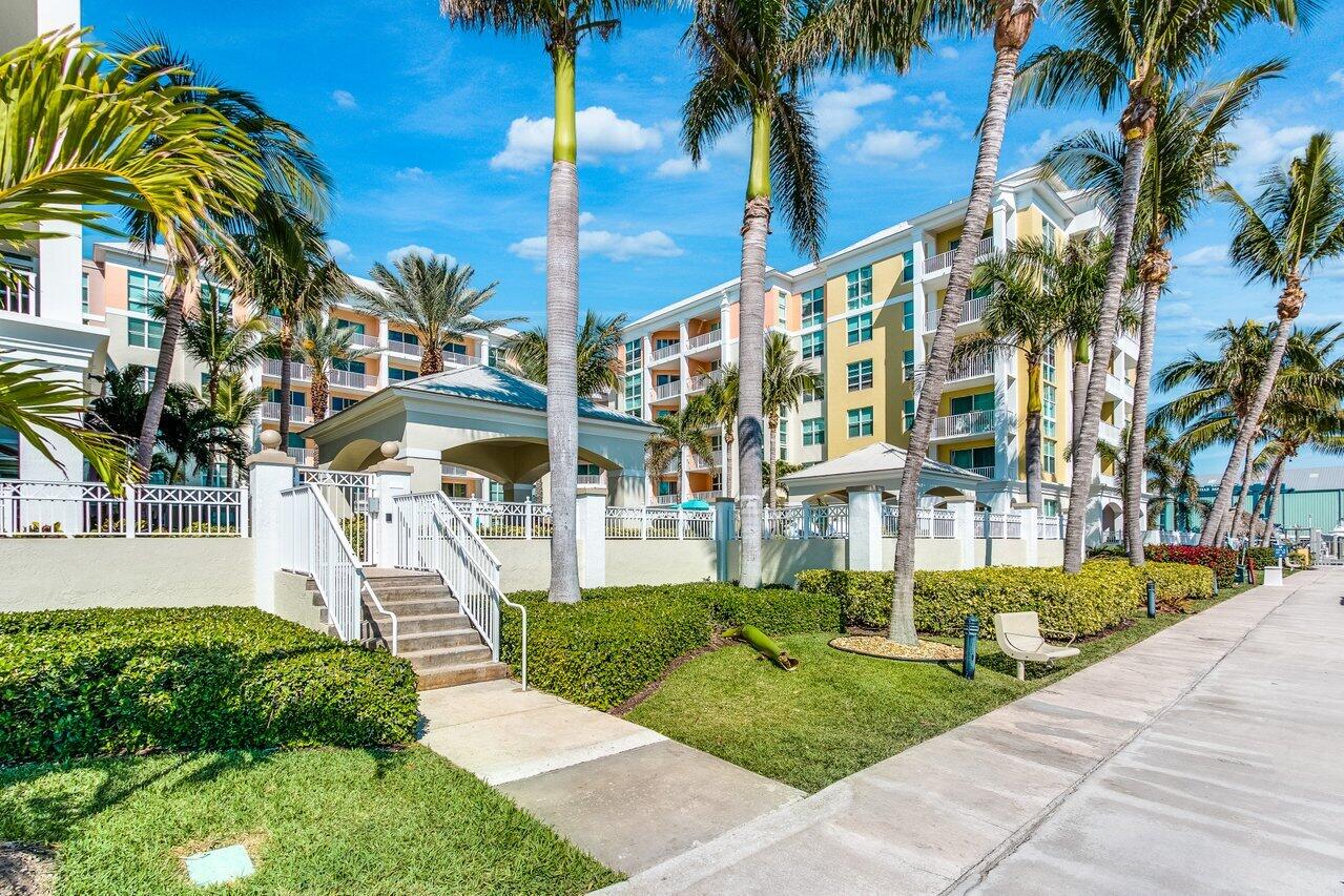806 E Windward Way, 315, Lantana Unit: 315