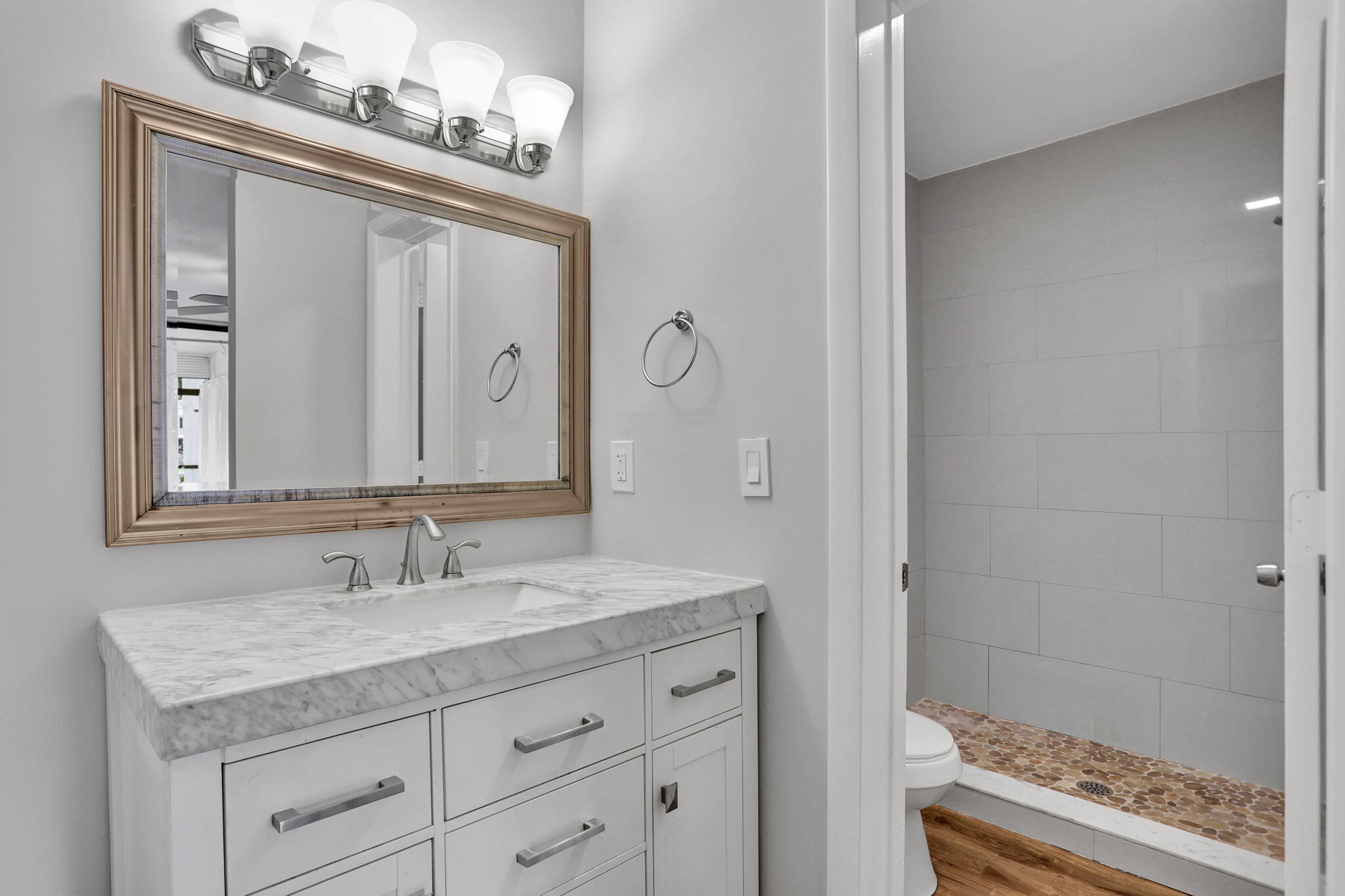 4771 NW 22nd Street 42121