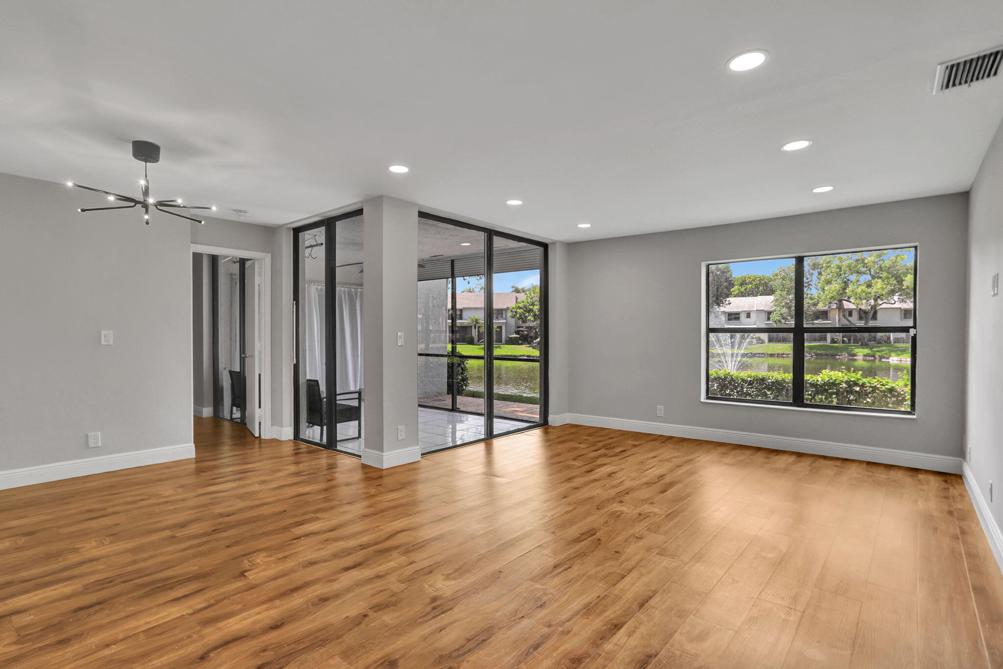 4771 NW 22nd Street 42121