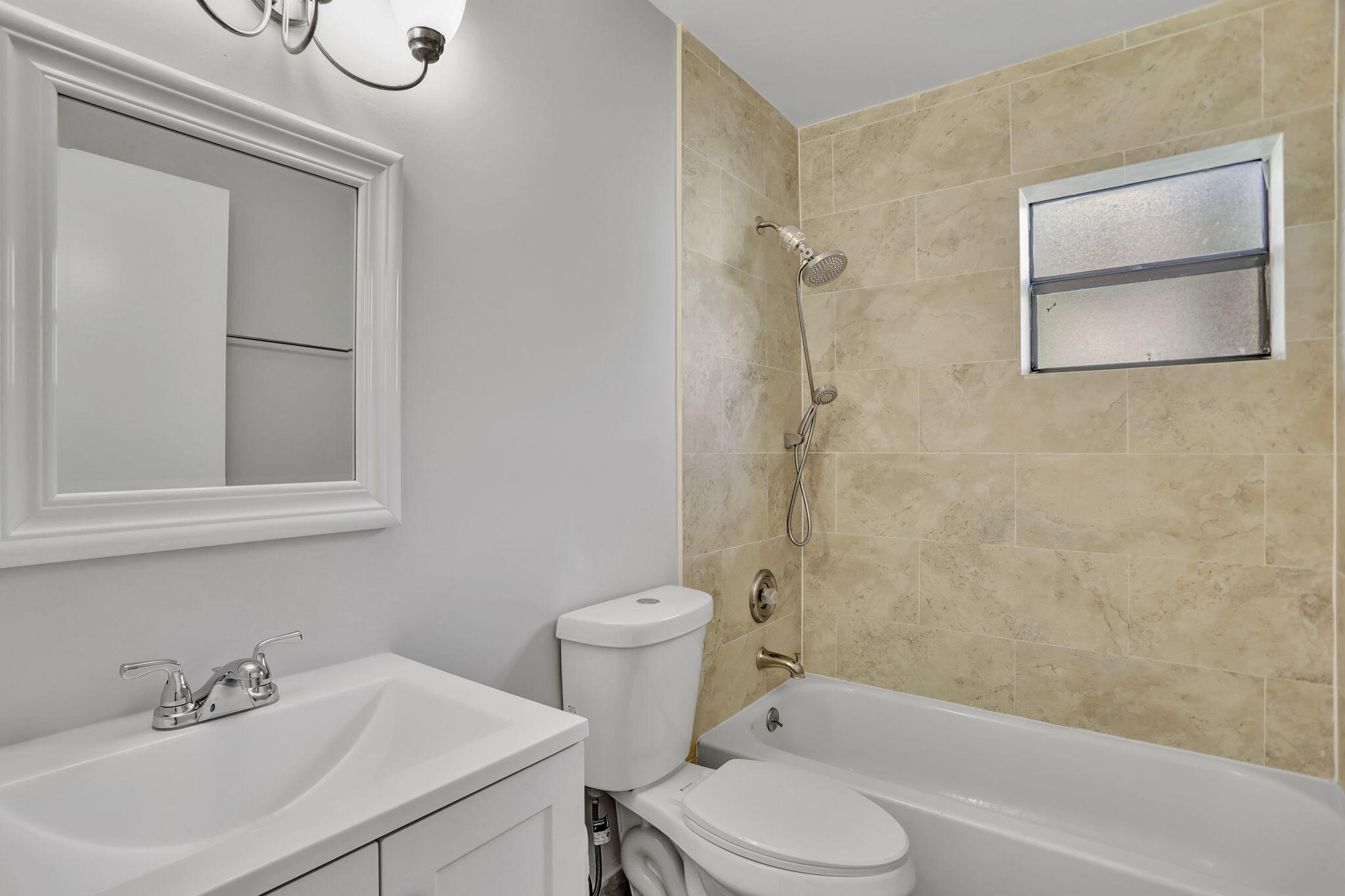 4771 NW 22nd Street 42121